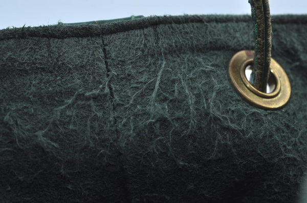 Authentic Louis Vuitton Epi Noe Shoulder Drawstring Bag Green M44004 LV K8734