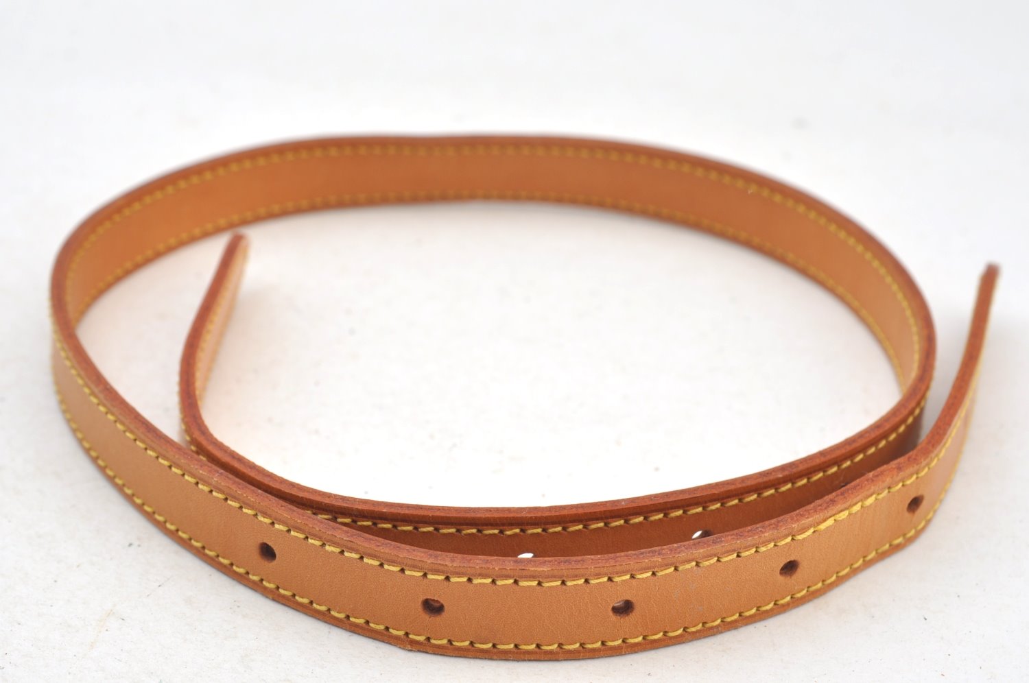 Authentic Louis Vuitton Leather Shoulder Strap For Bucket GM 31.9