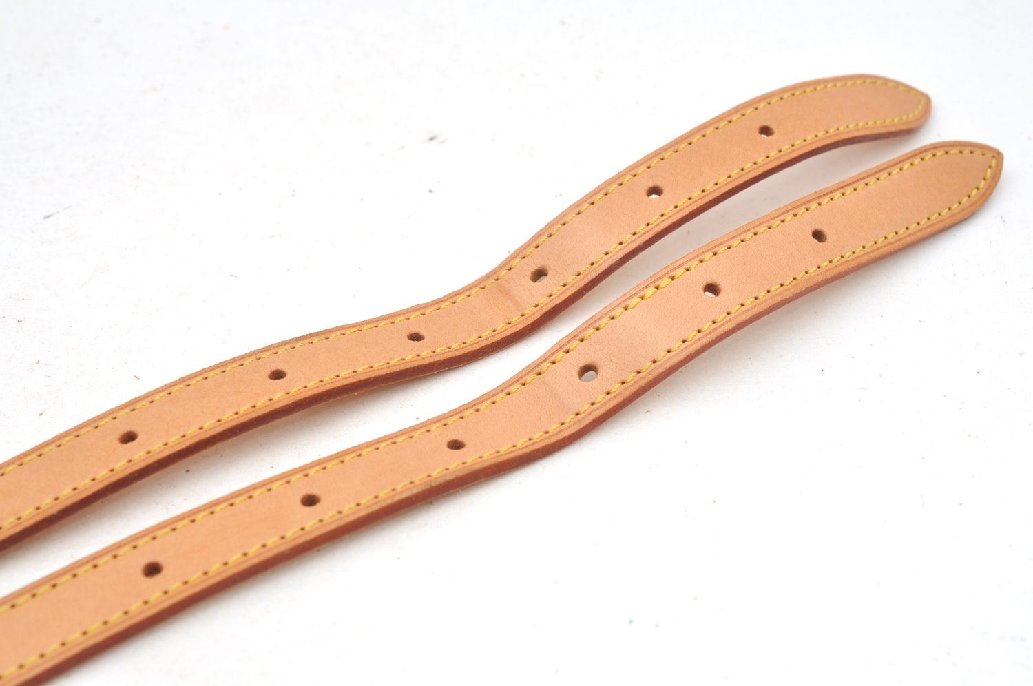 Authentic Louis Vuitton Leather Shoulder Strap For Bucket GM 31.9