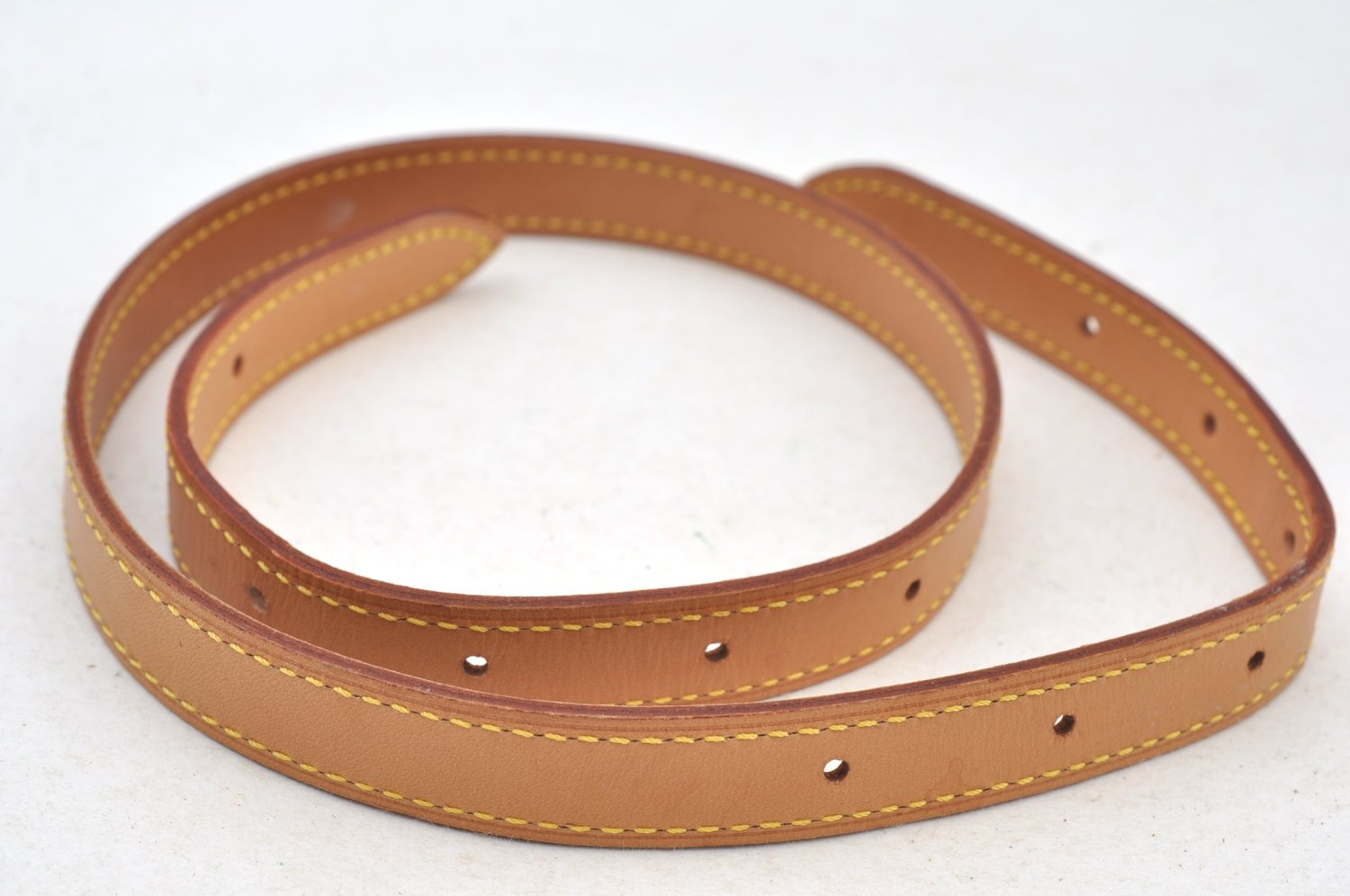 Authentic Louis Vuitton Leather Shoulder Strap For Bucket GM 31.9