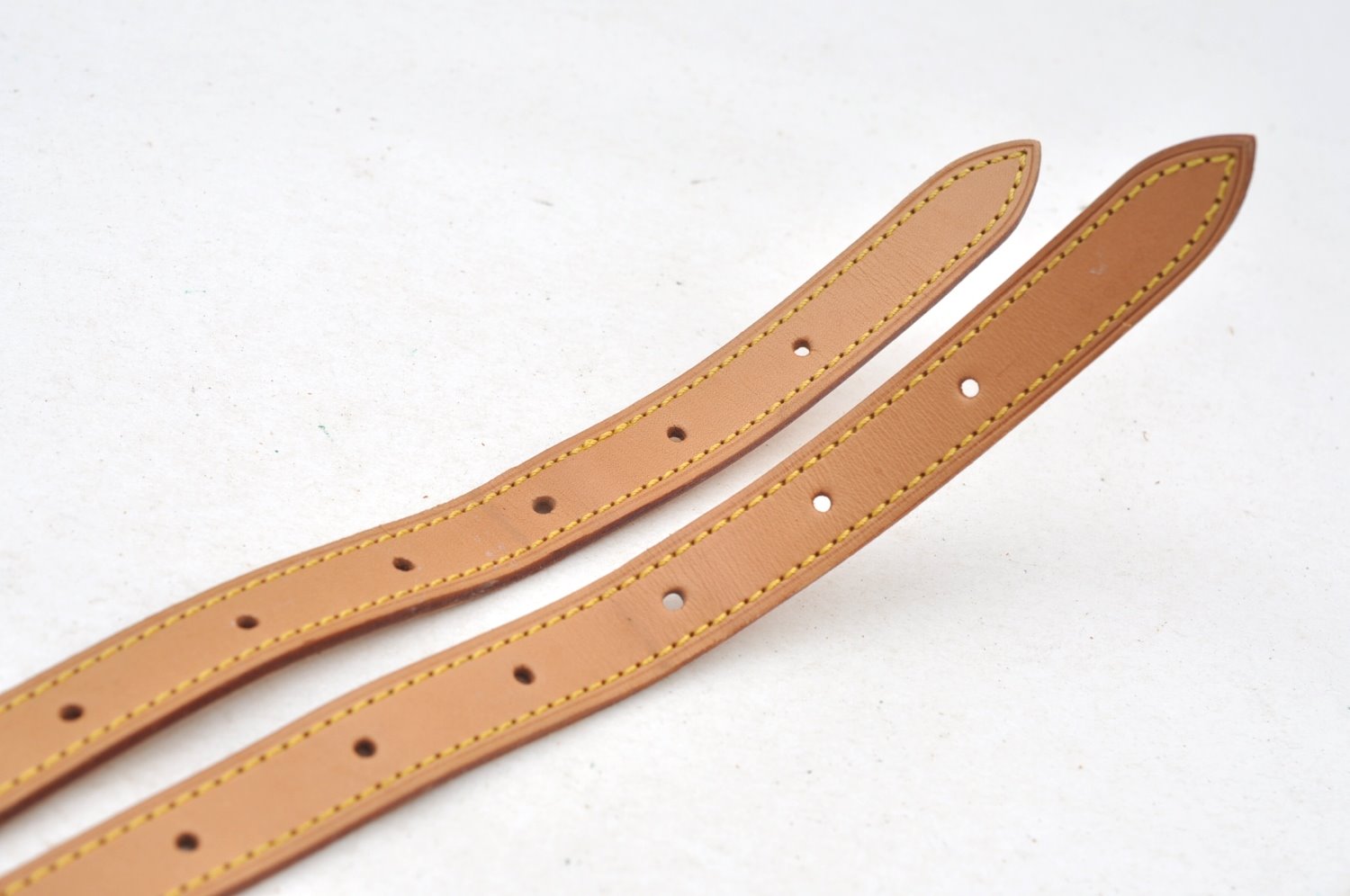 Authentic Louis Vuitton Leather Shoulder Strap For Bucket GM 31.9