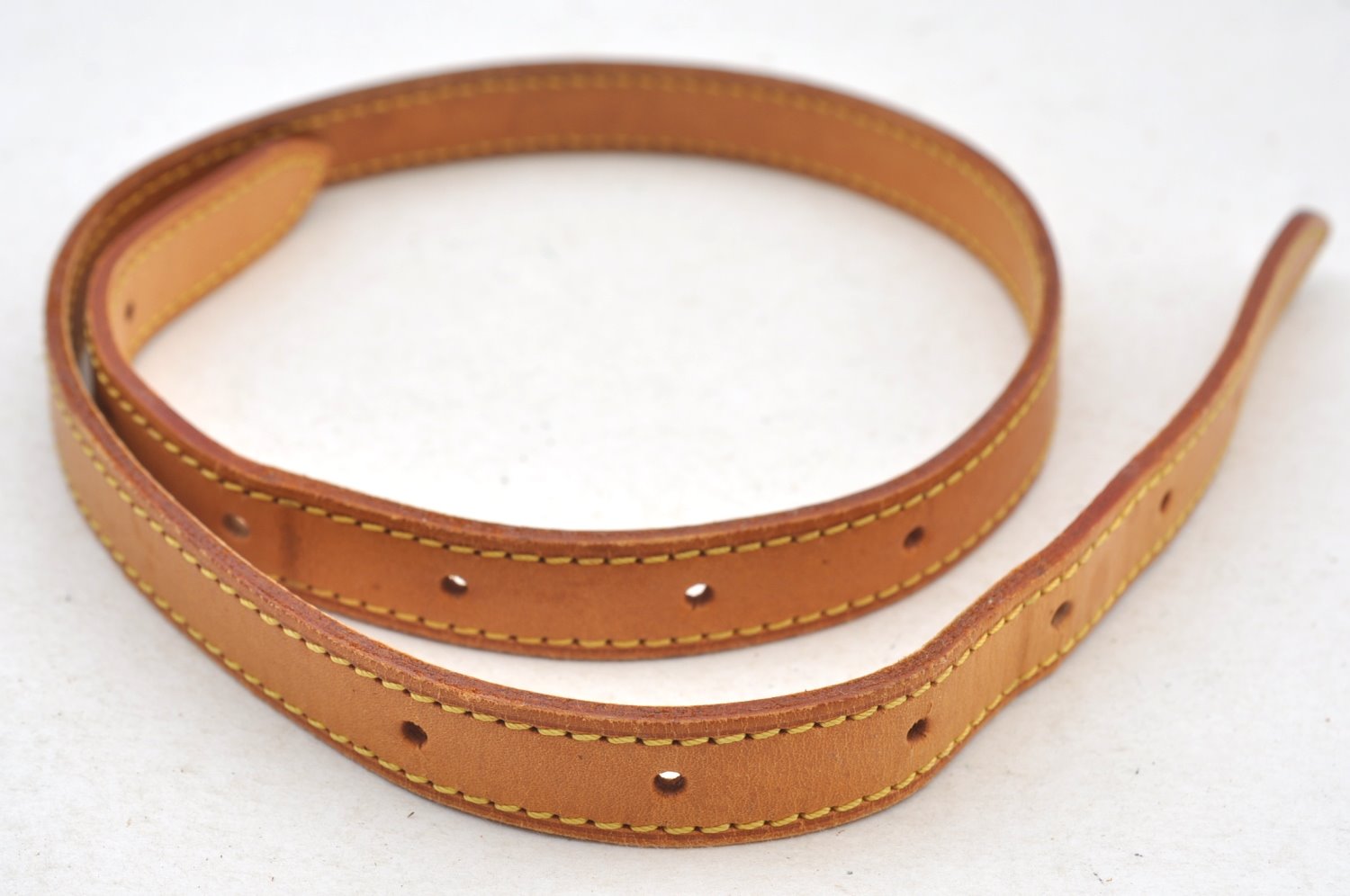 Authentic Louis Vuitton Leather Shoulder Strap For Bucket GM 31.9