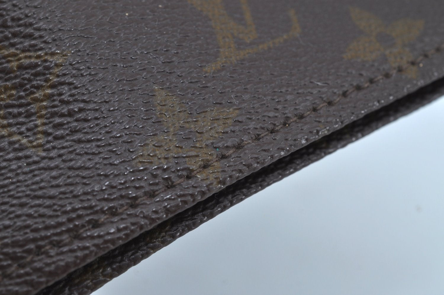 Auth Louis Vuitton Monogram Poche Toilette 26 Cosmetics Pouch Old Model LV K8829