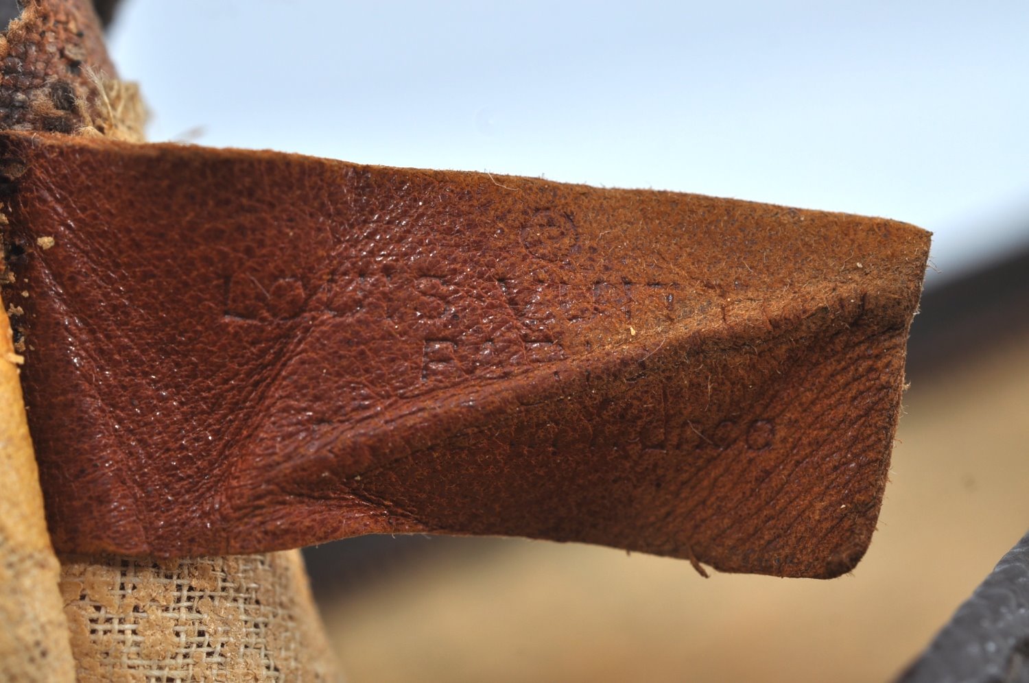 Auth Louis Vuitton Monogram Poche Toilette 26 Cosmetics Pouch Old Model LV K8829