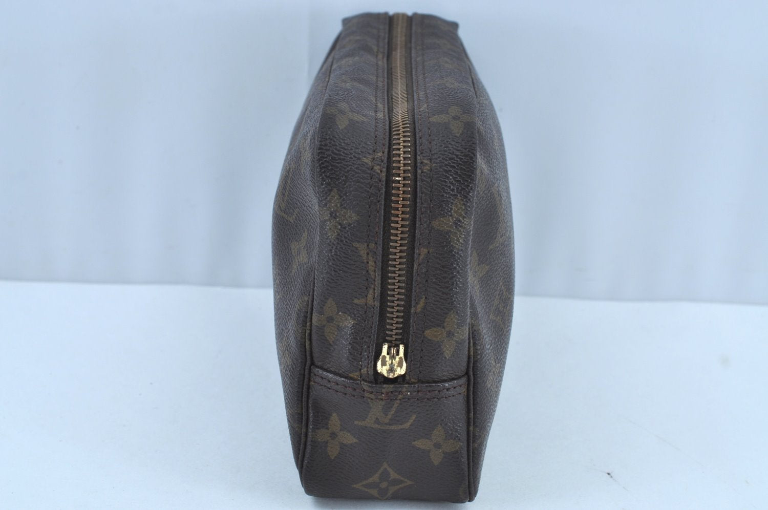 Auth Louis Vuitton Monogram Trousse Toilette 23 Clutch Bag M47524 Junk K8833
