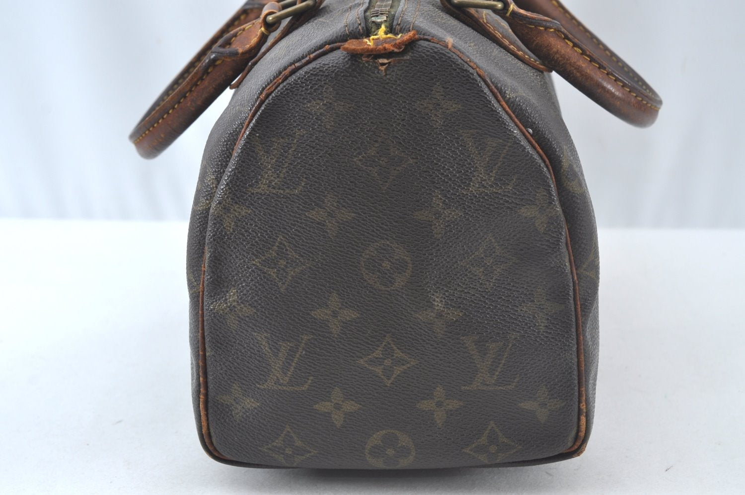 Authentic Louis Vuitton Monogram Speedy 25 Boston Hand Bag M41528 LV Junk K8879