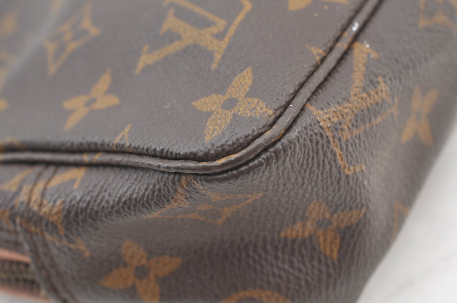 Auth Louis Vuitton Monogram Trousse Toilette 23 Clutch Bag M47524 Junk K8885
