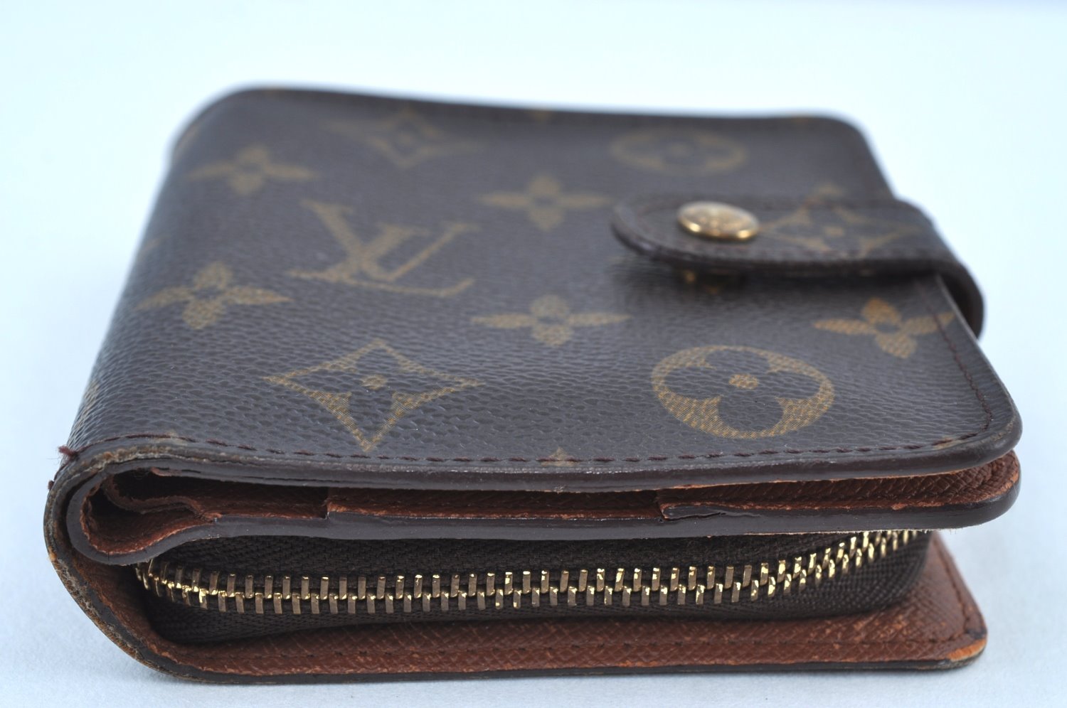Authentic Louis Vuitton Monogram Compact Zip Bifold Wallet Purse M61667 LV K8890