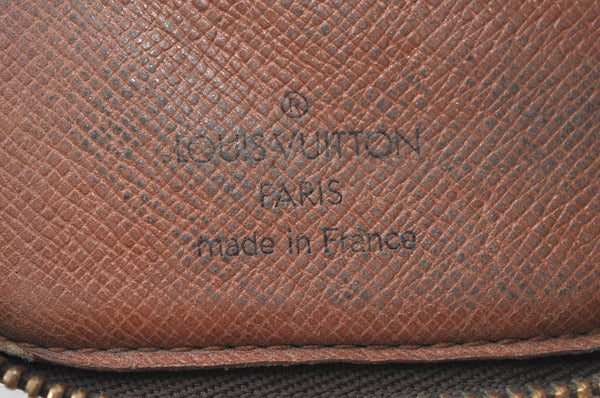 Authentic Louis Vuitton Monogram Pochette 6 Cles Key Case Holder M62610 LV K8891