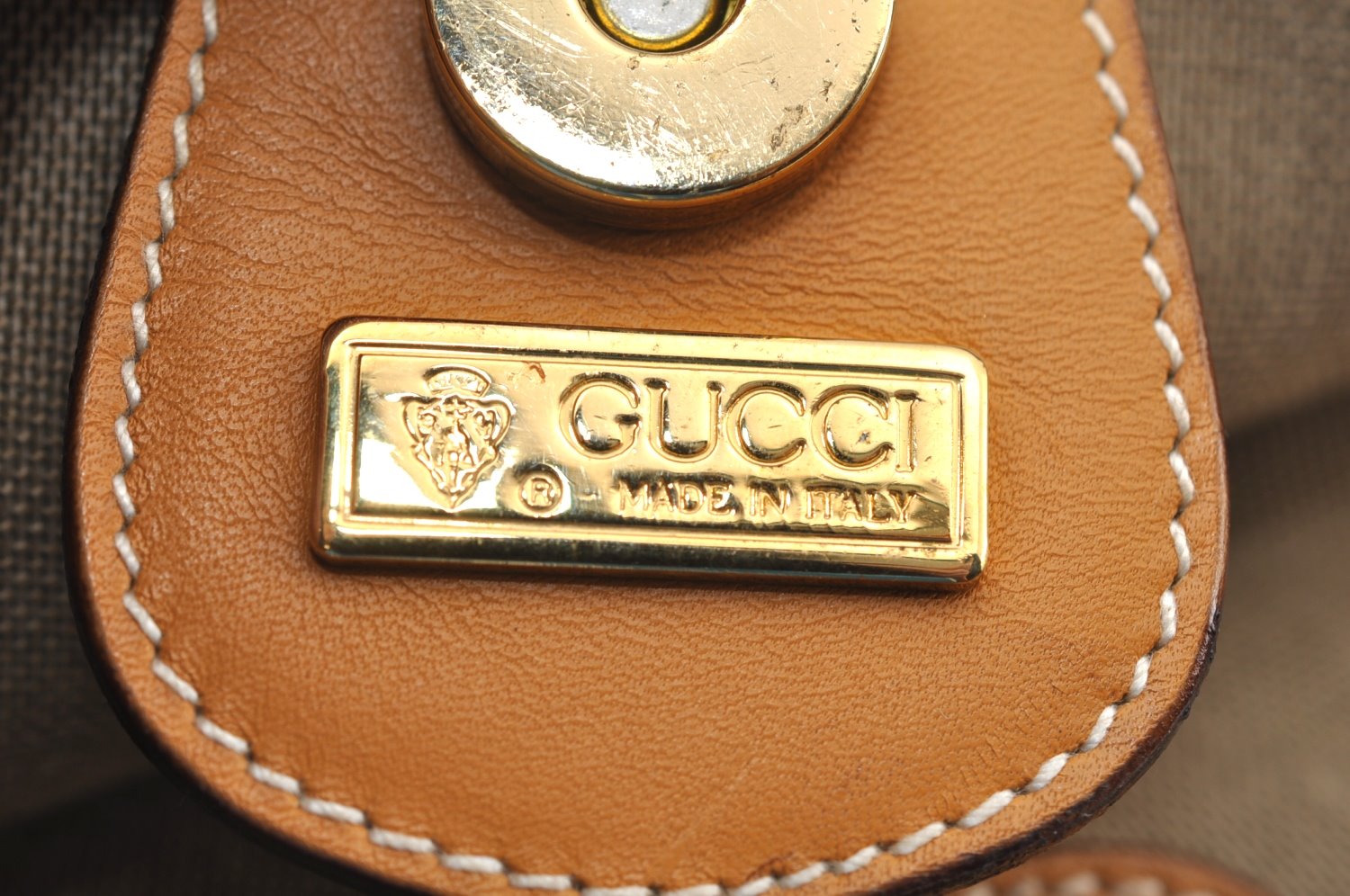 Authentic GUCCI Micro GG PVC Leather ShoulderTote Bag Brown K8895