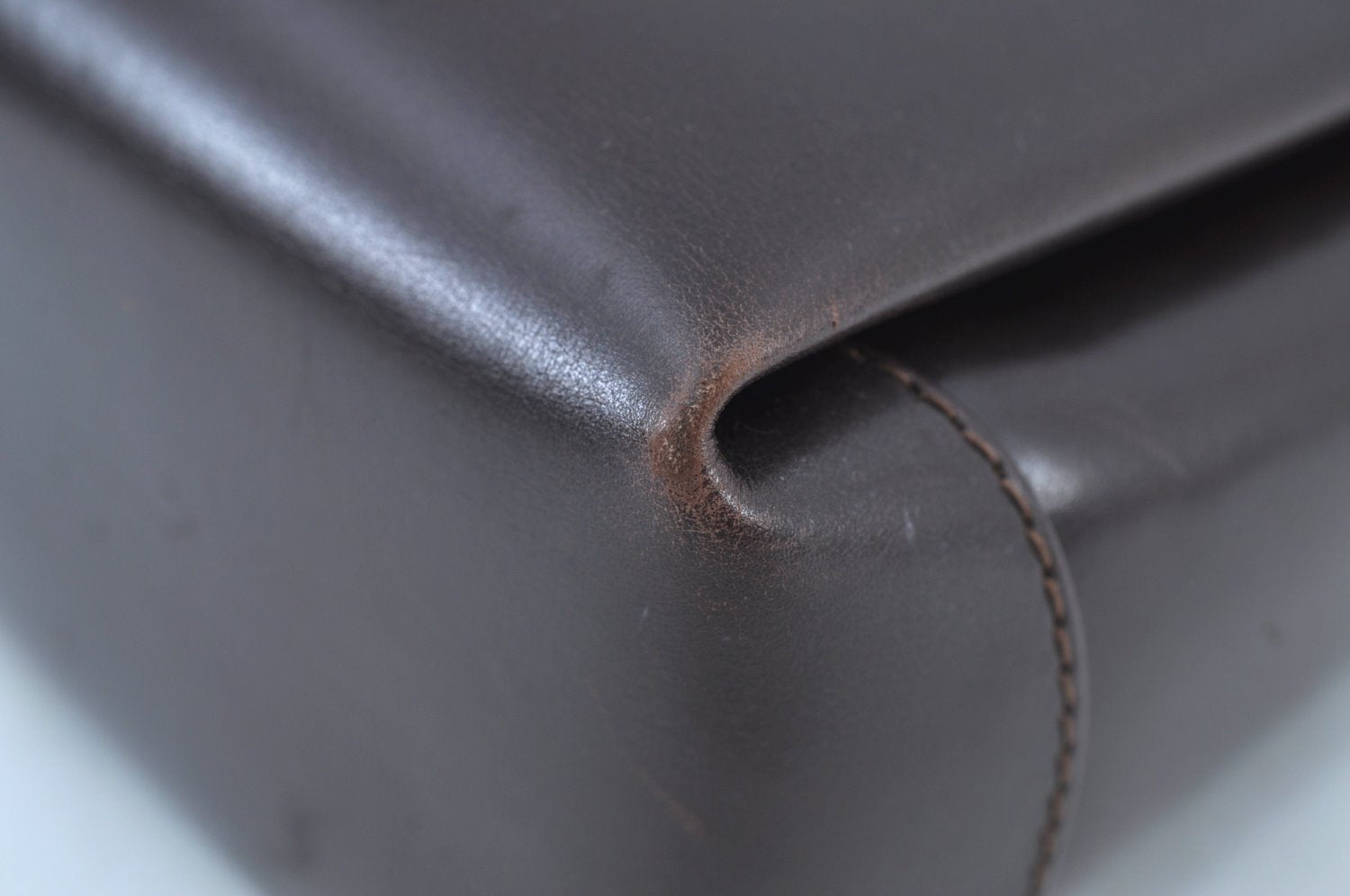 Authentic GUCCI Hand Bag Leather Brown K8909