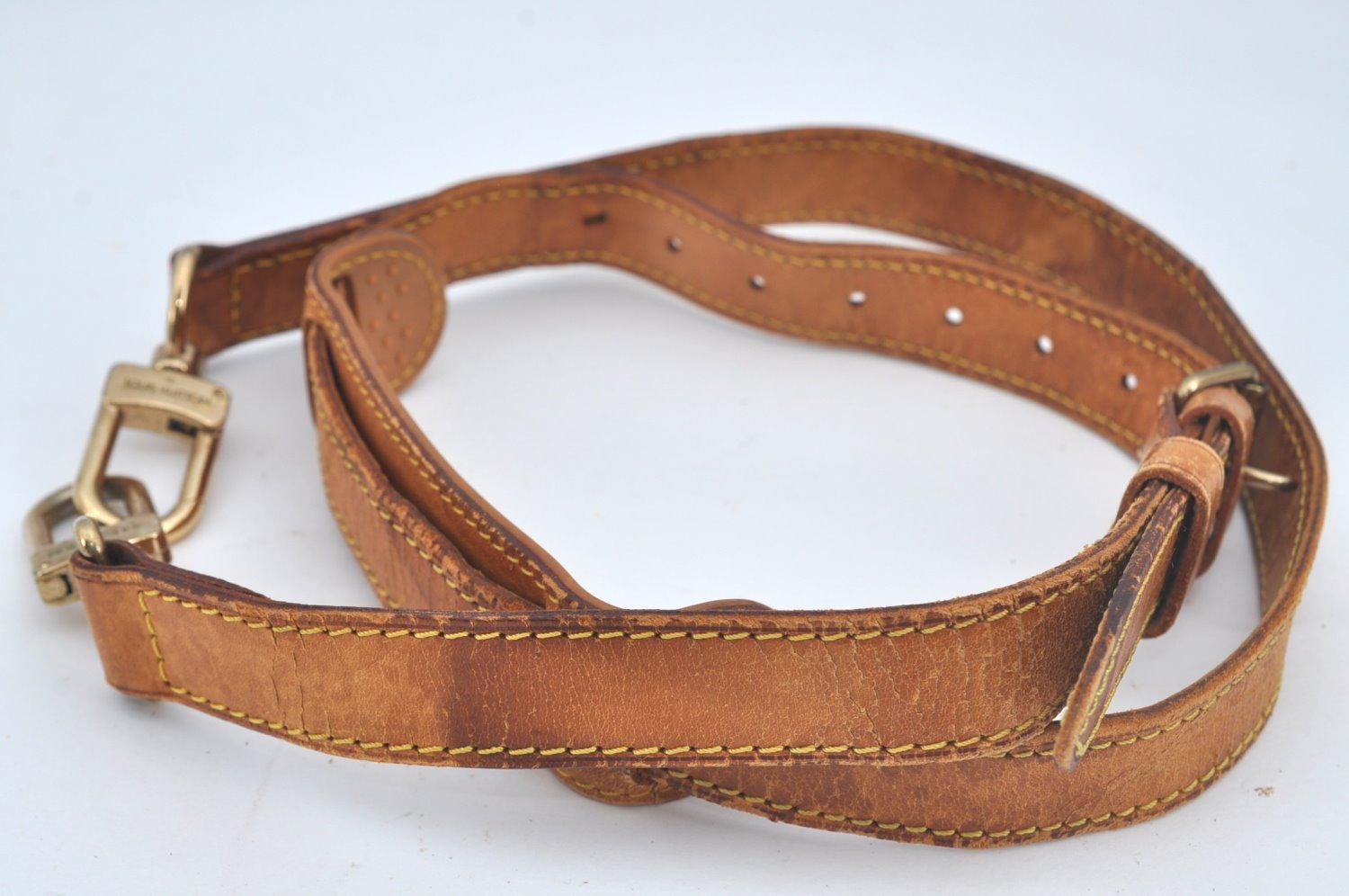 Authentic Louis Vuitton Leather Shoulder Strap Beige 40.2-47.2