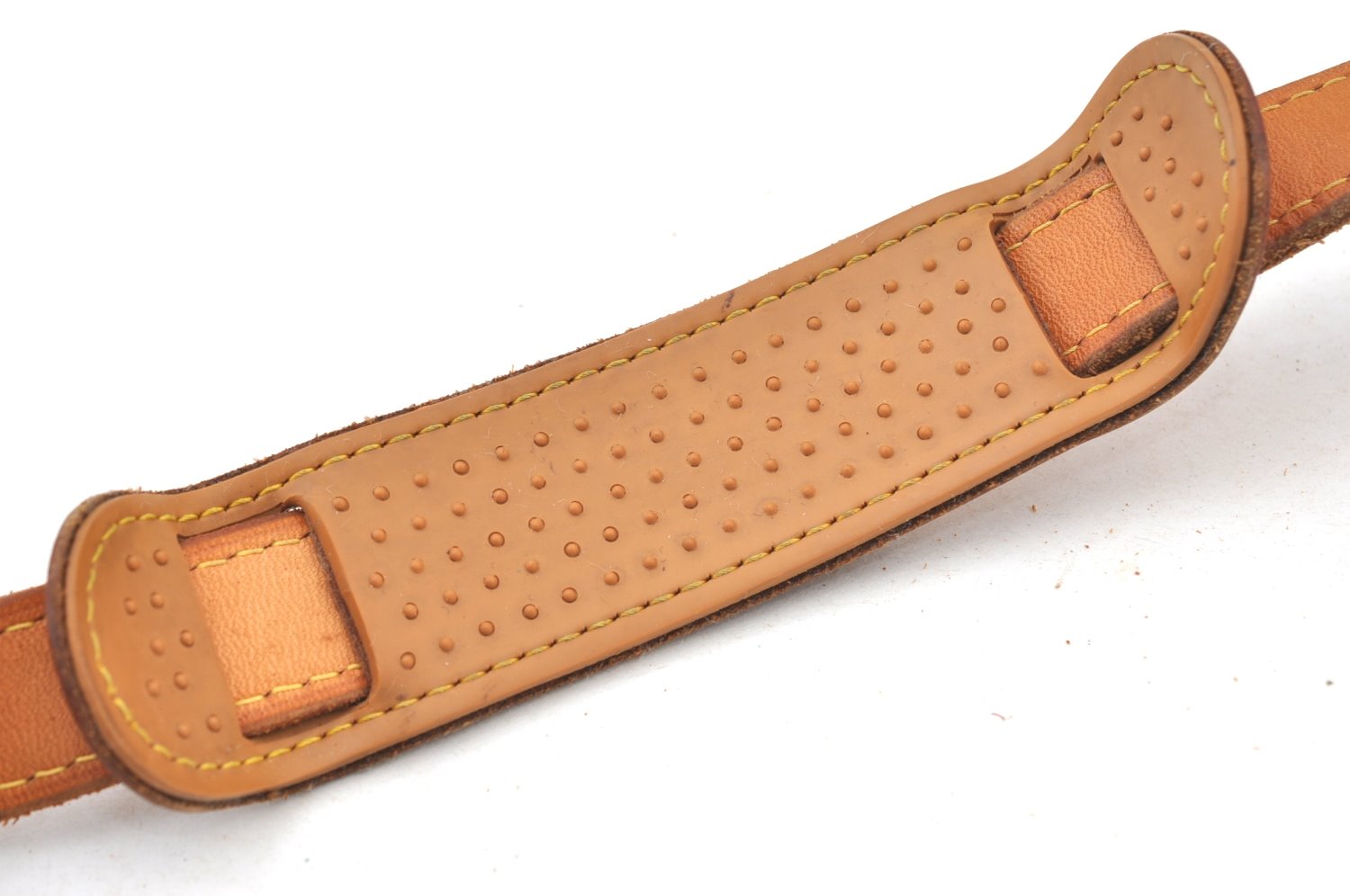 Authentic Louis Vuitton Leather Shoulder Strap Beige 24.4-31.5