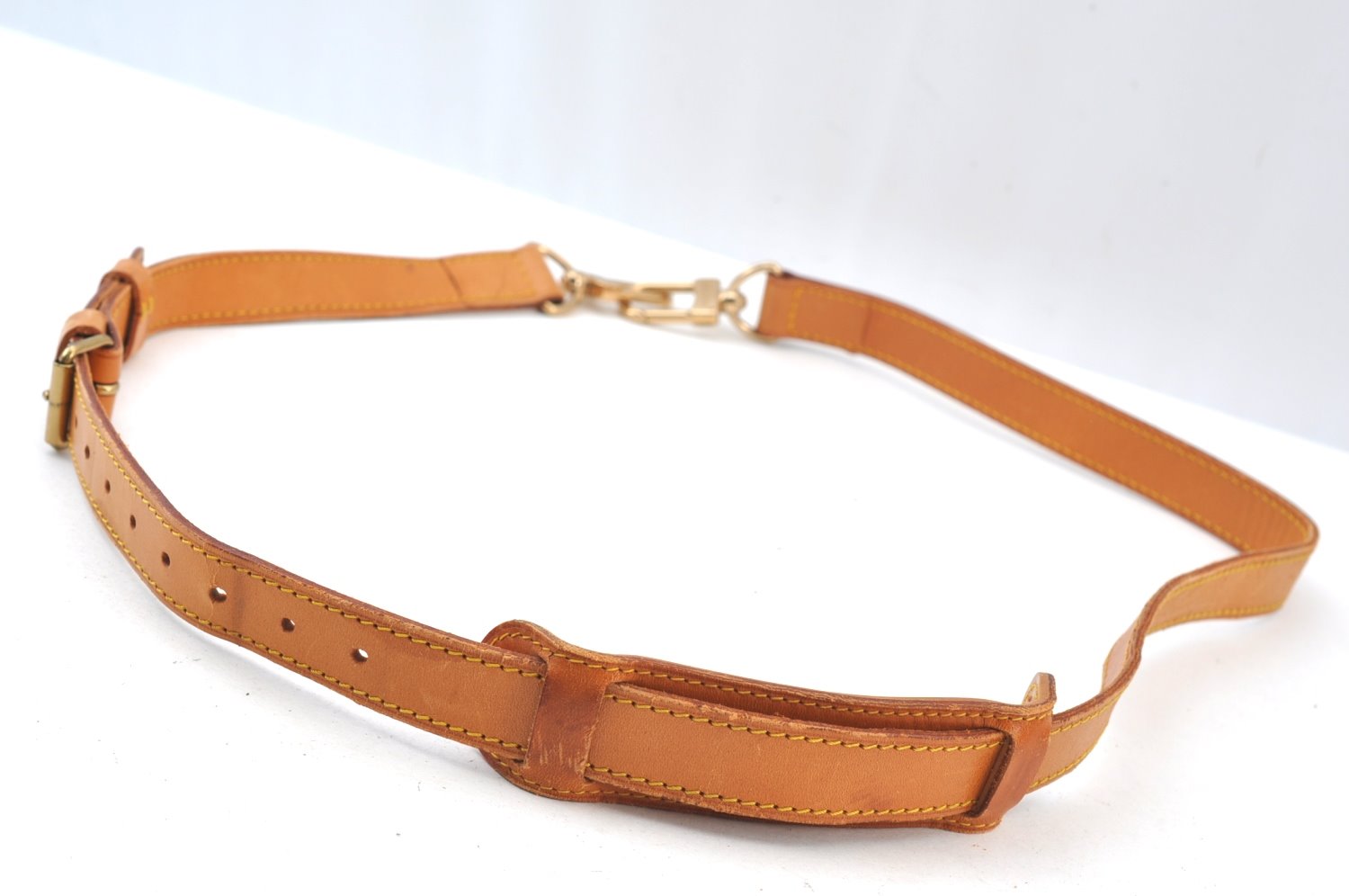 Authentic Louis Vuitton Leather Shoulder Strap Beige 27.6-34.3