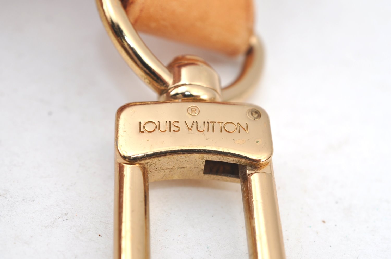 Authentic Louis Vuitton Leather Shoulder Strap Beige 27.6-34.3