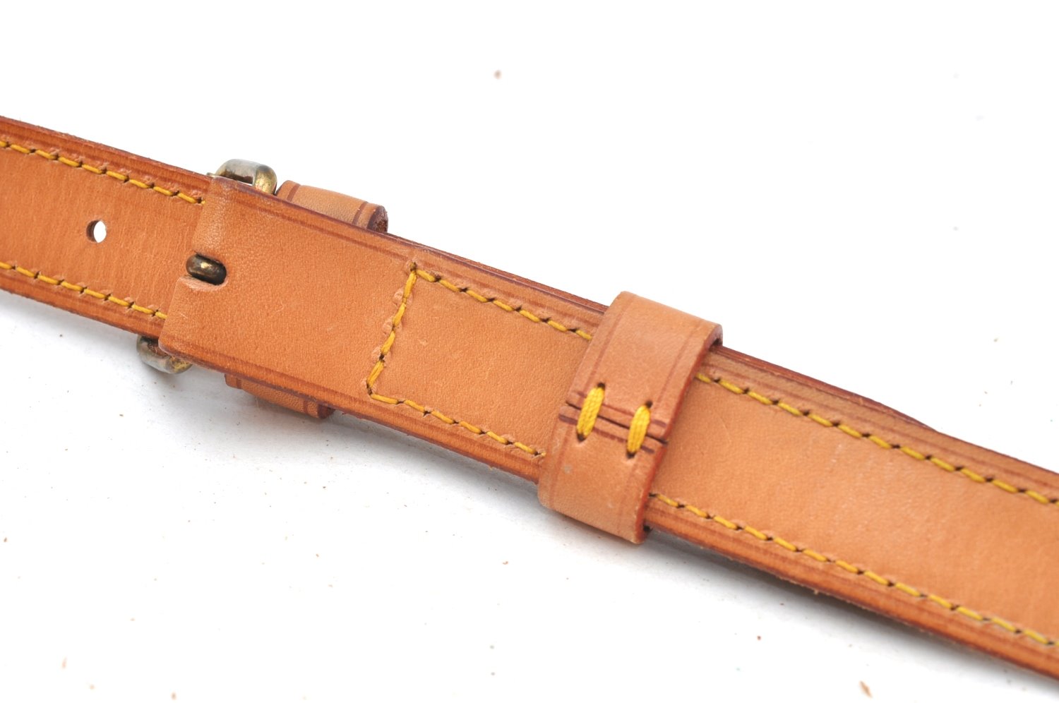 Authentic Louis Vuitton Leather Shoulder Strap Beige 27.6-34.3