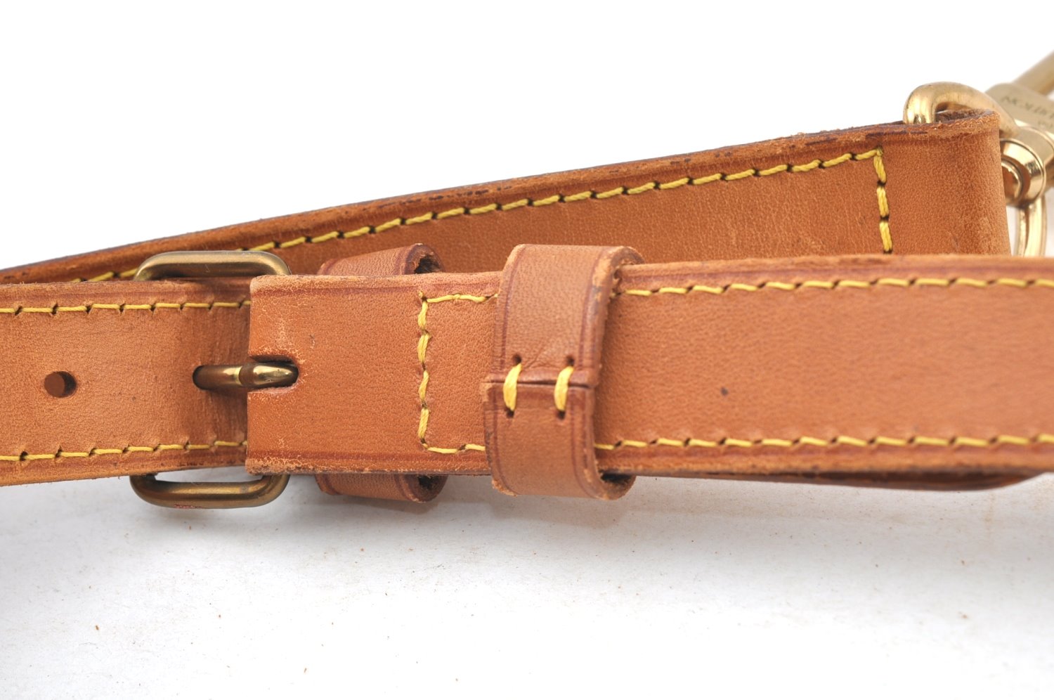 Authentic Louis Vuitton Leather Shoulder Strap Beige 27.6-35