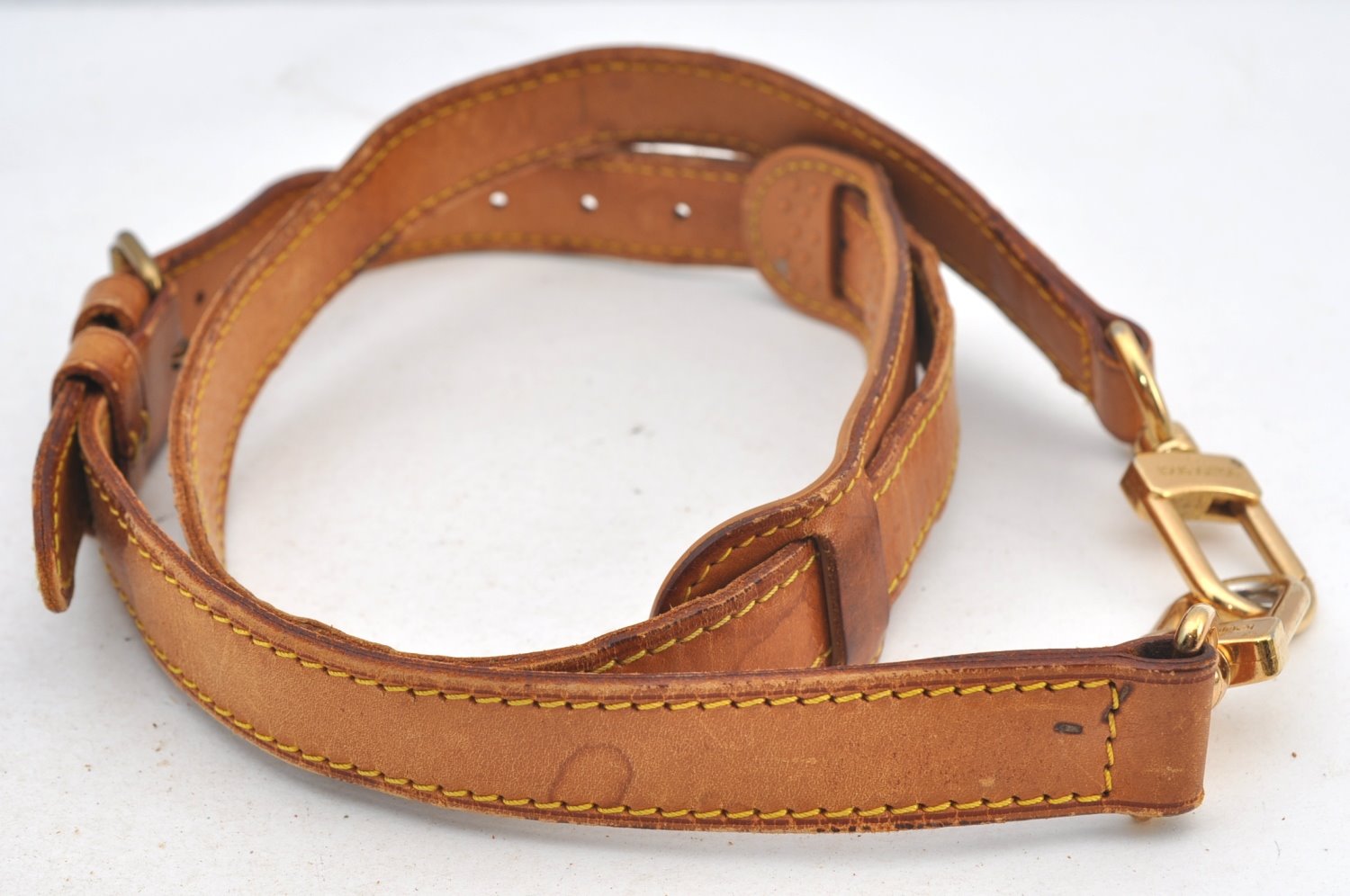 Authentic Louis Vuitton Leather Shoulder Strap Beige 0.4-42.9