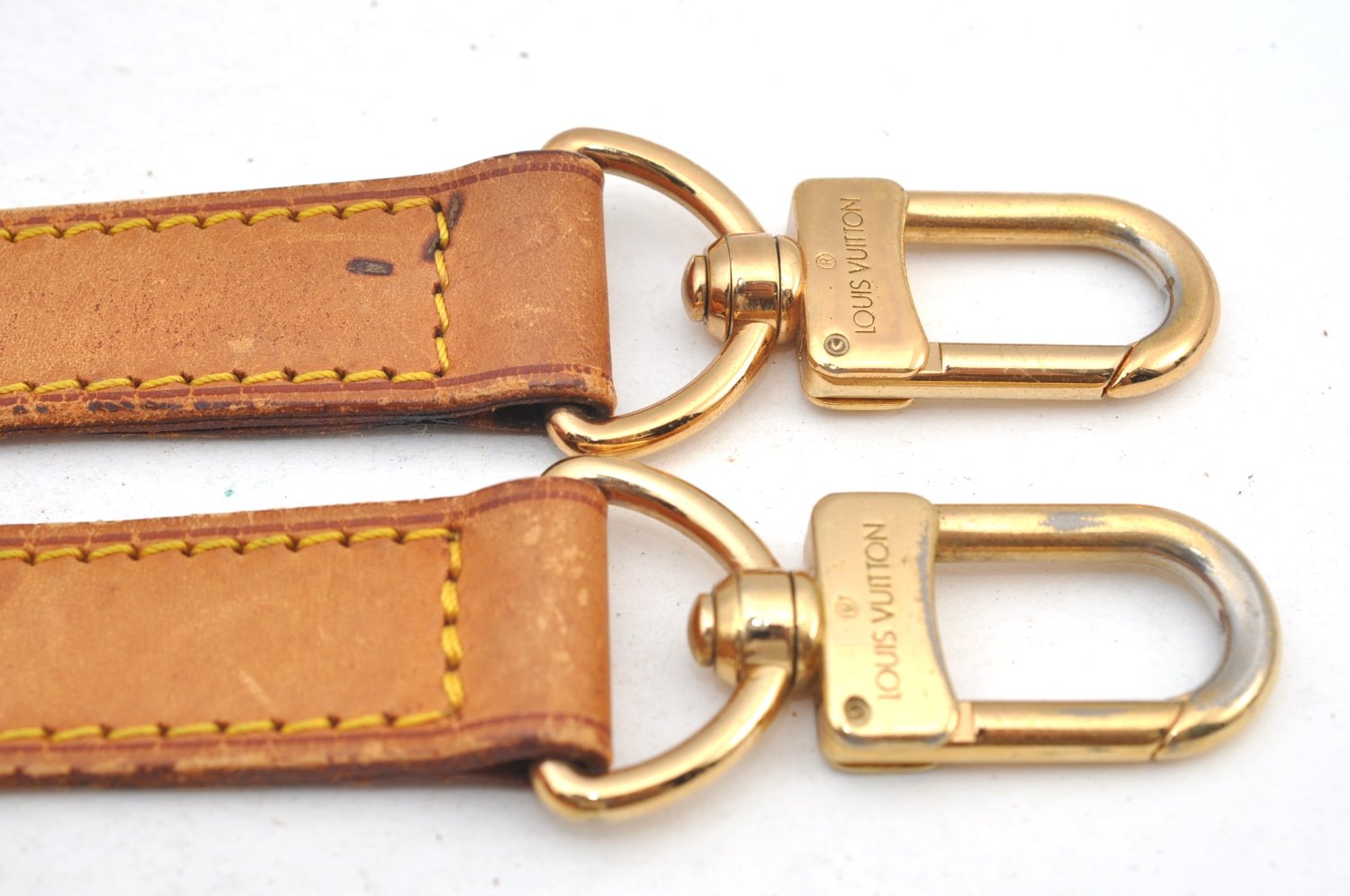 Authentic Louis Vuitton Leather Shoulder Strap Beige 0.4-42.9