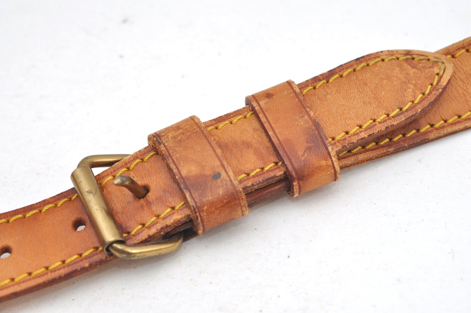 Authentic Louis Vuitton Leather Shoulder Strap Beige 0.4-42.9