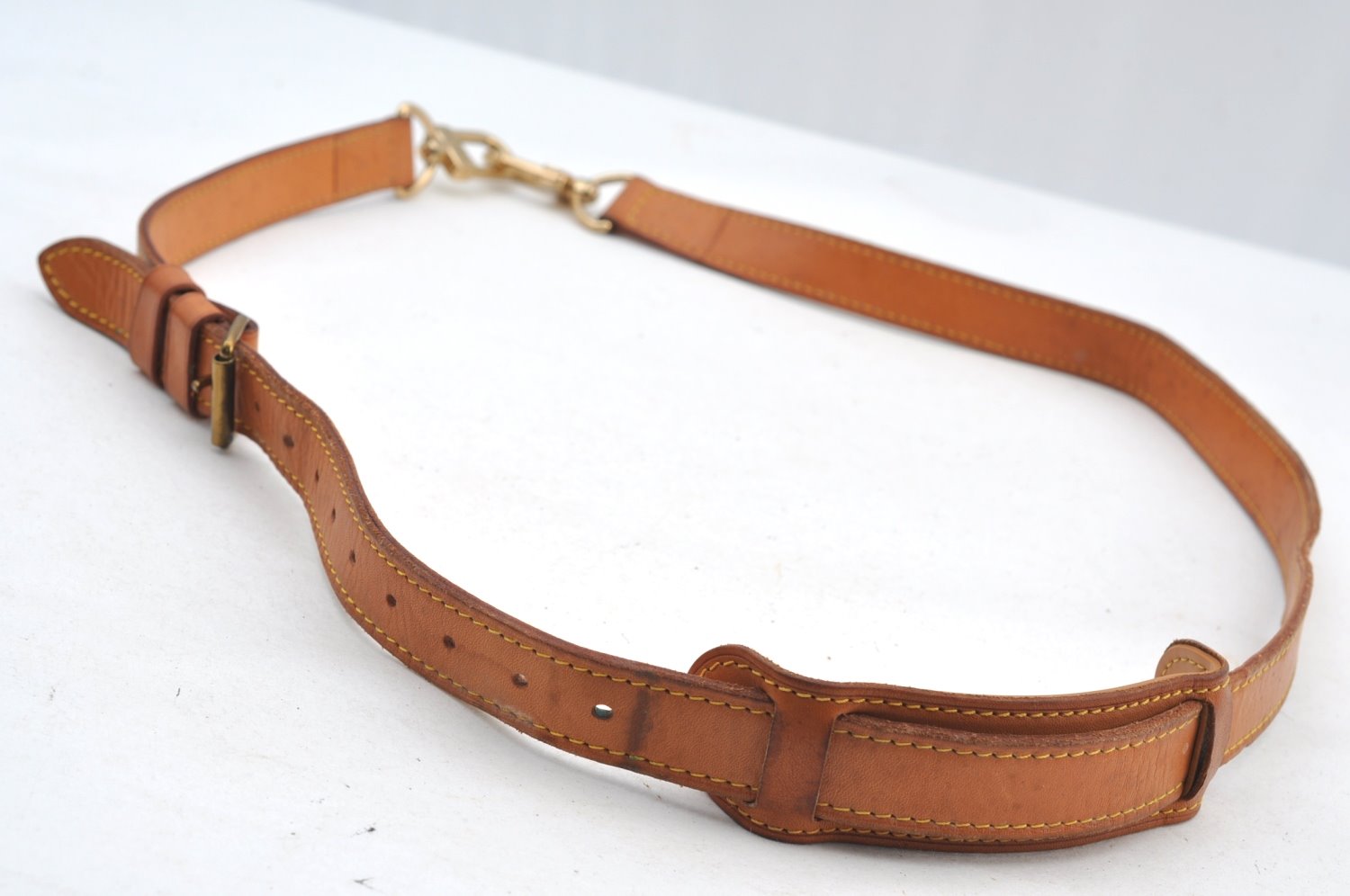 Authentic Louis Vuitton Leather Shoulder Strap Beige 40.2-47.2