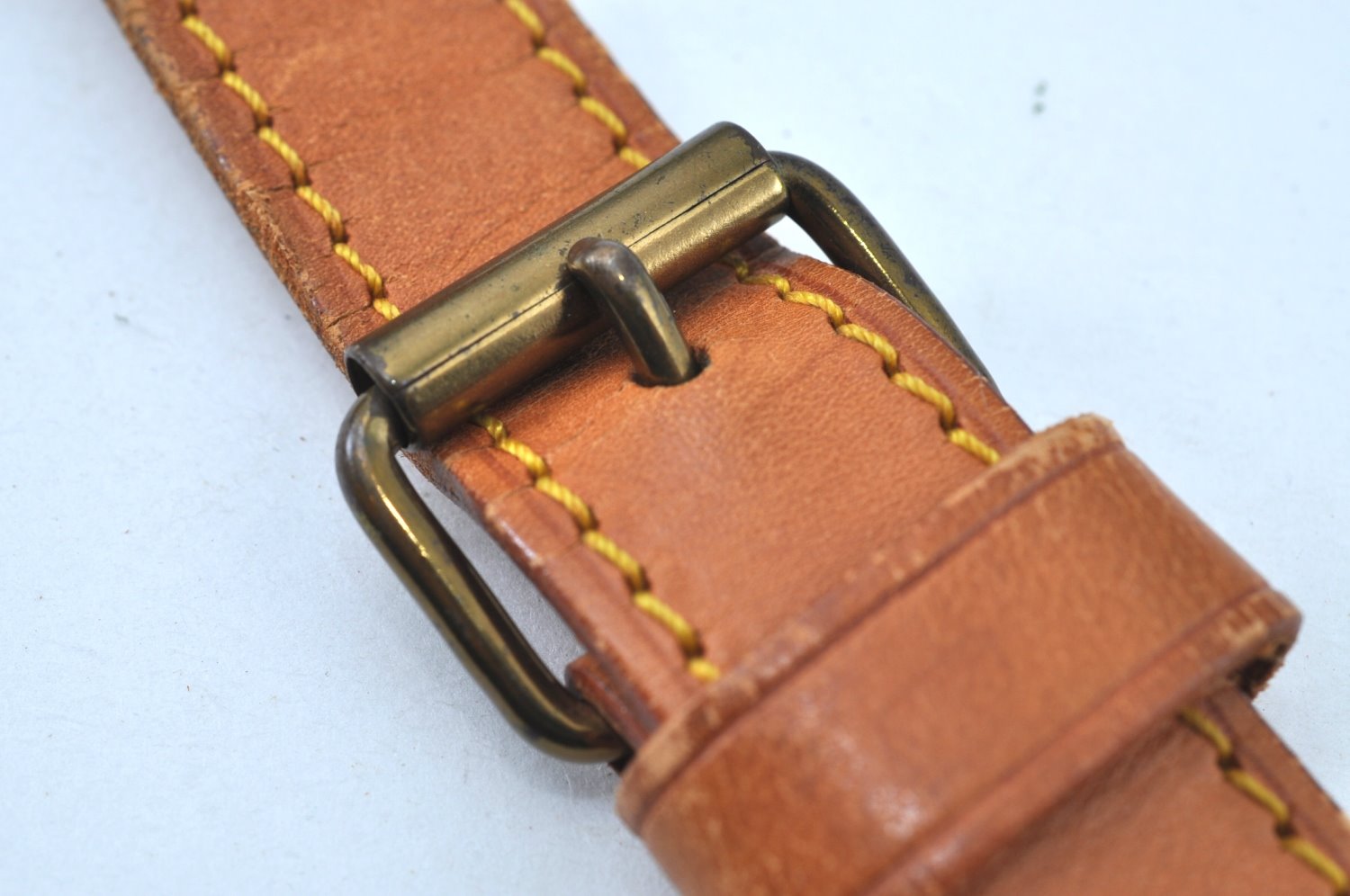 Authentic Louis Vuitton Leather Shoulder Strap Beige 37.8-44.9