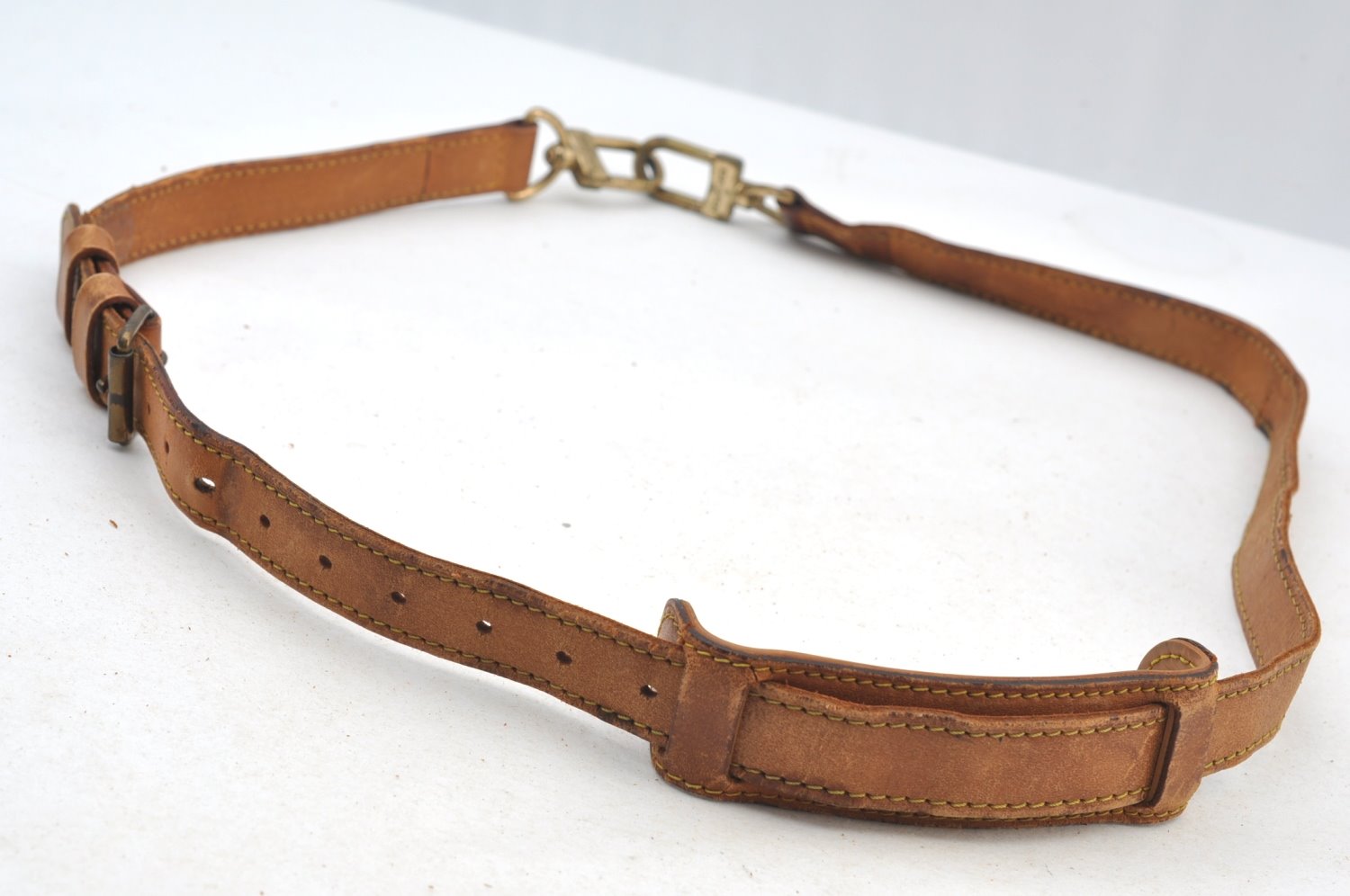 Authentic Louis Vuitton Leather Shoulder Strap Beige 35.8-42.9