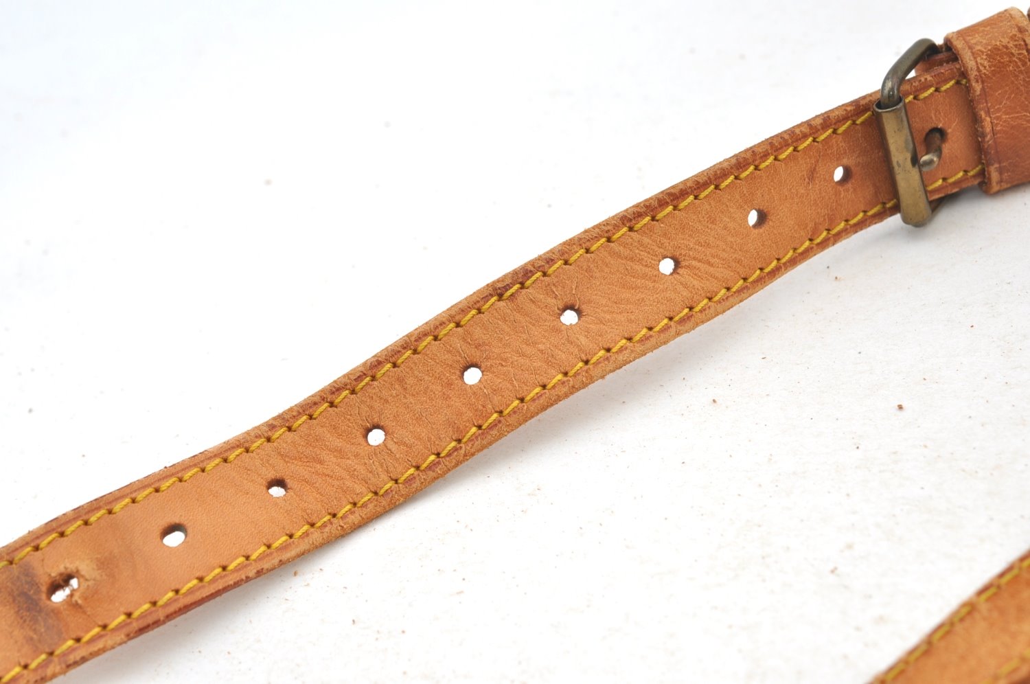 Authentic Louis Vuitton Leather Shoulder Strap Beige 42.5-49.6