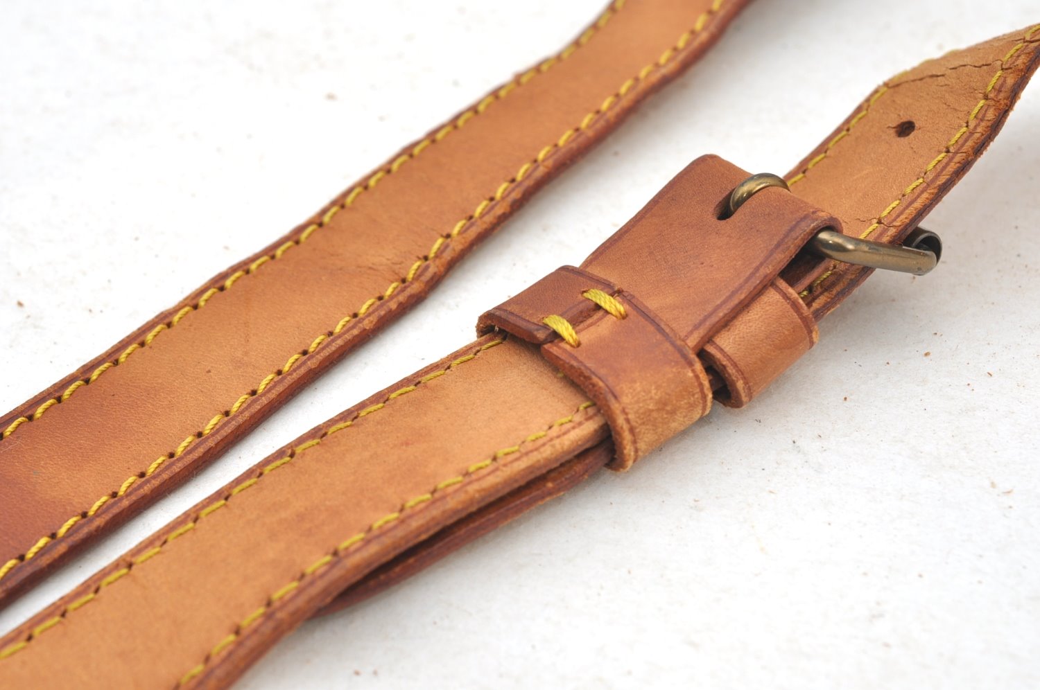 Authentic Louis Vuitton Leather Shoulder Strap Beige 39.4-46.5