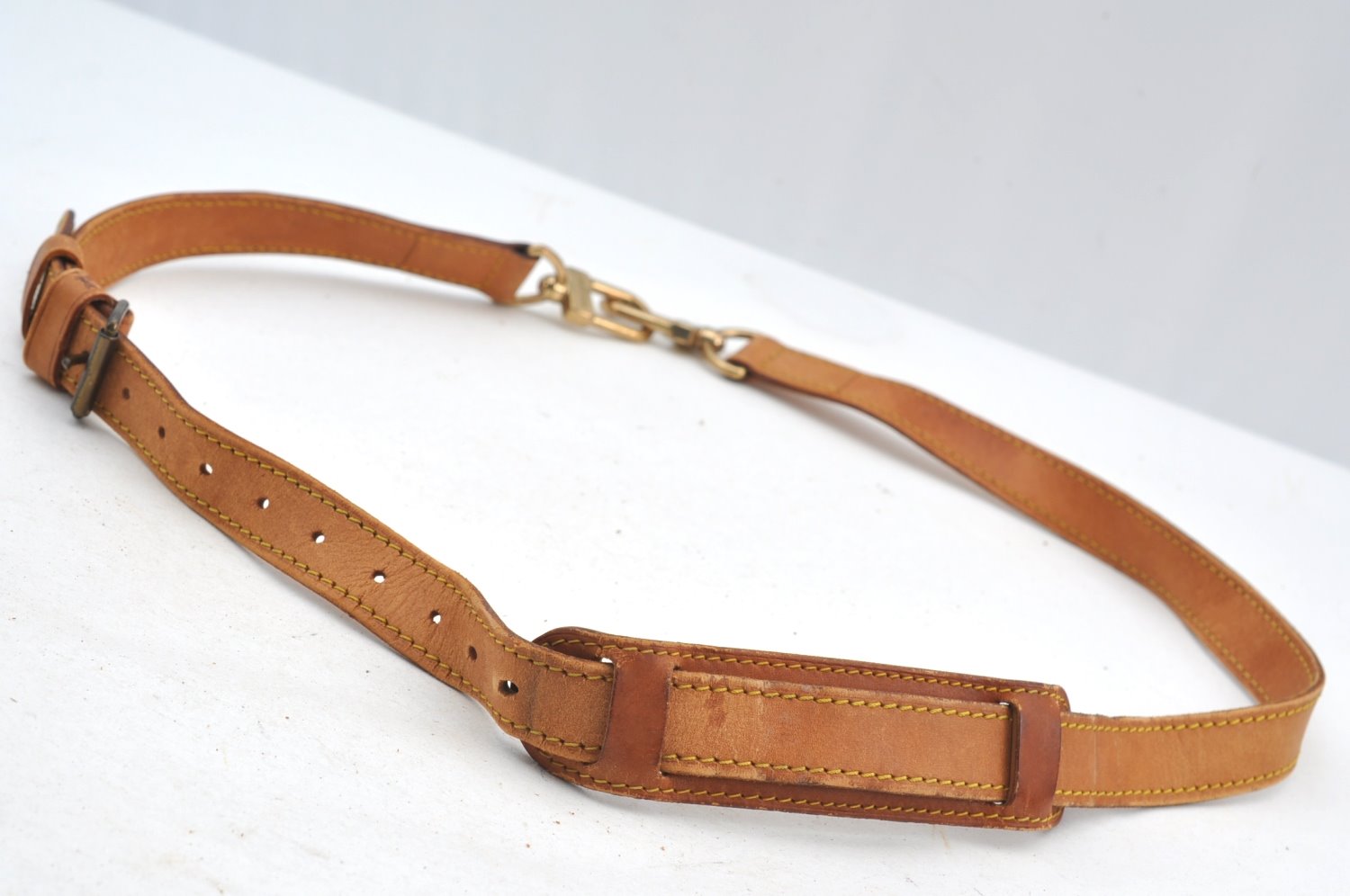 Authentic Louis Vuitton Leather Shoulder Strap Beige 36.2-43.3