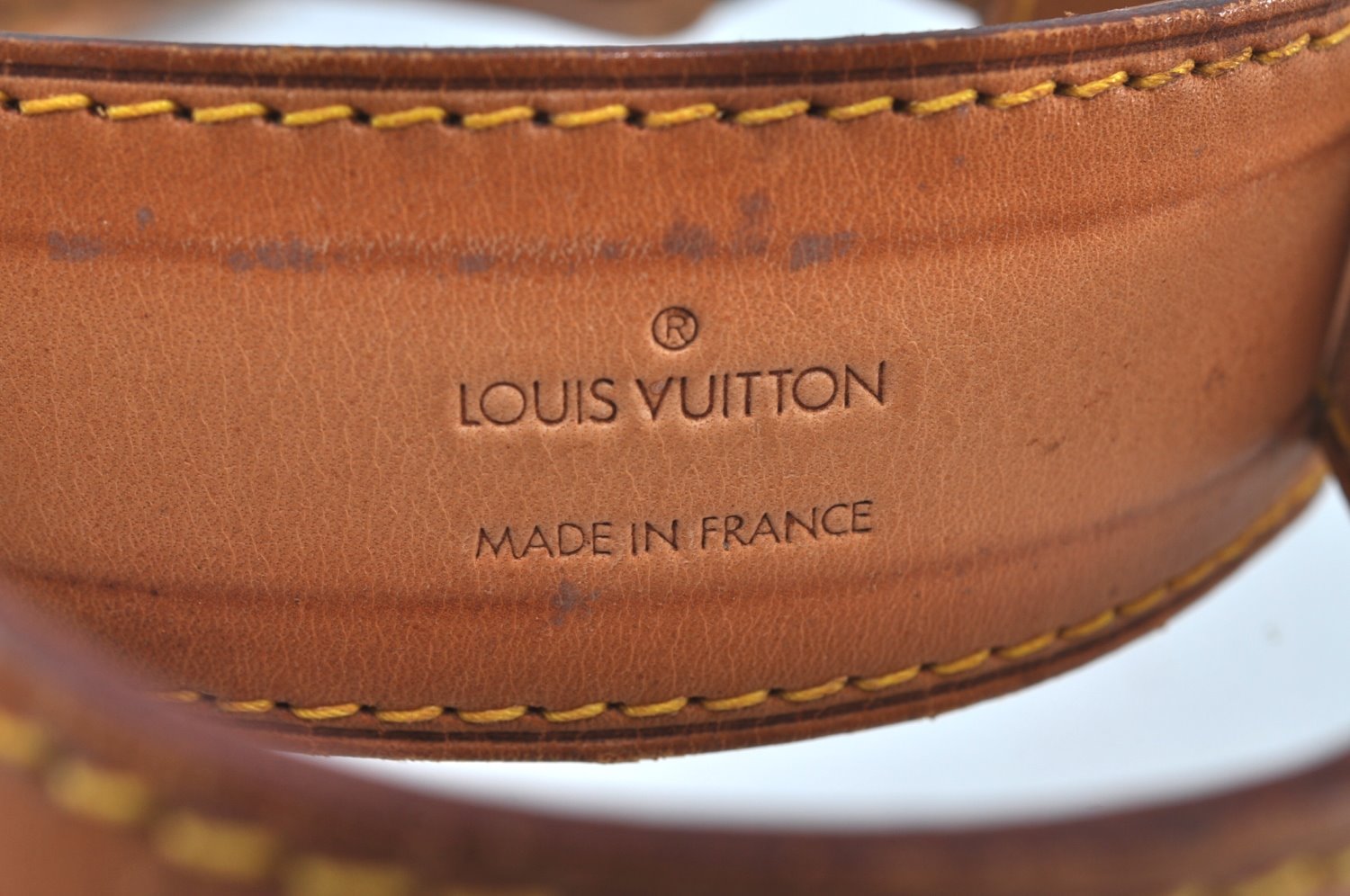 Authentic Louis Vuitton Leather Shoulder Strap Beige 35.4-42.5