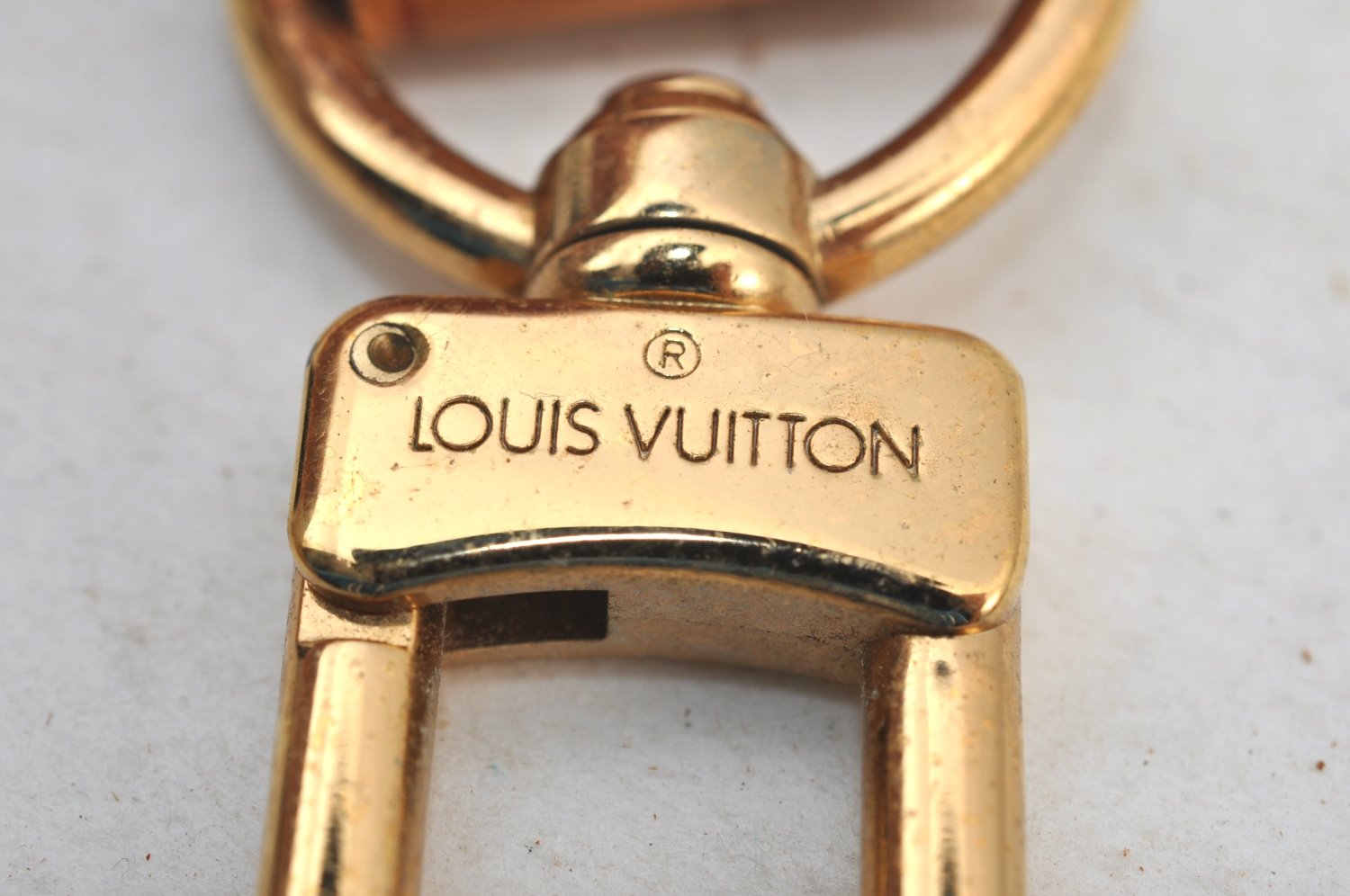 Authentic Louis Vuitton Leather Shoulder Strap Beige 39.8-46.9