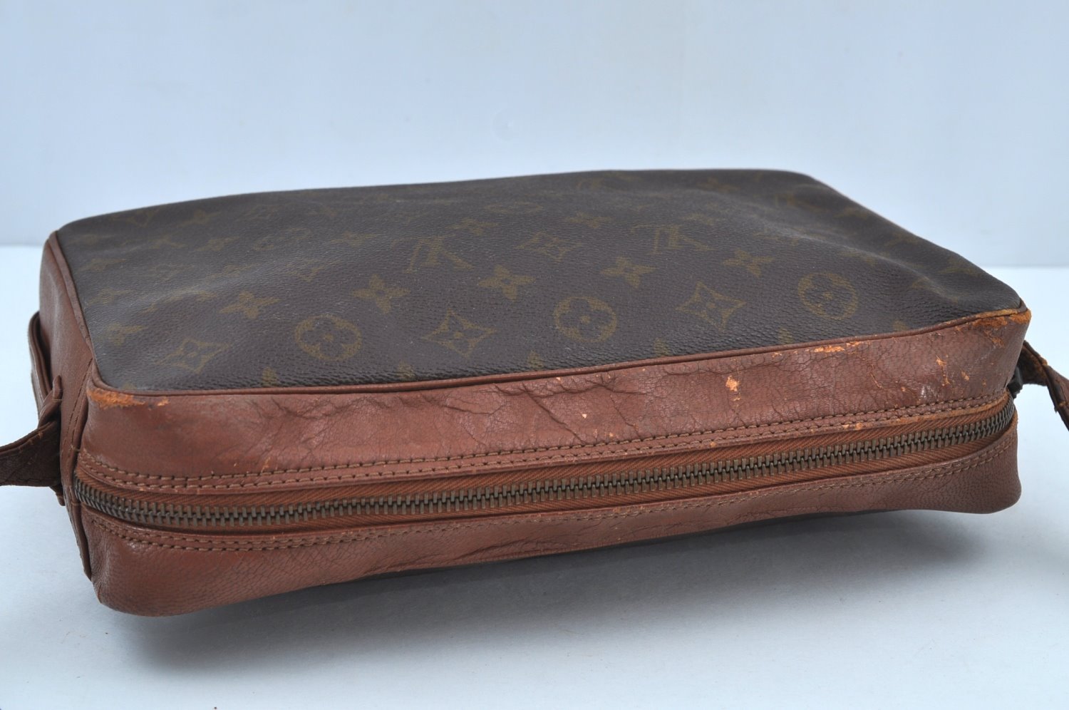 Authentic Louis Vuitton Monogram Sac Bandouliere 30 Shoulder Bag Old Model K8978