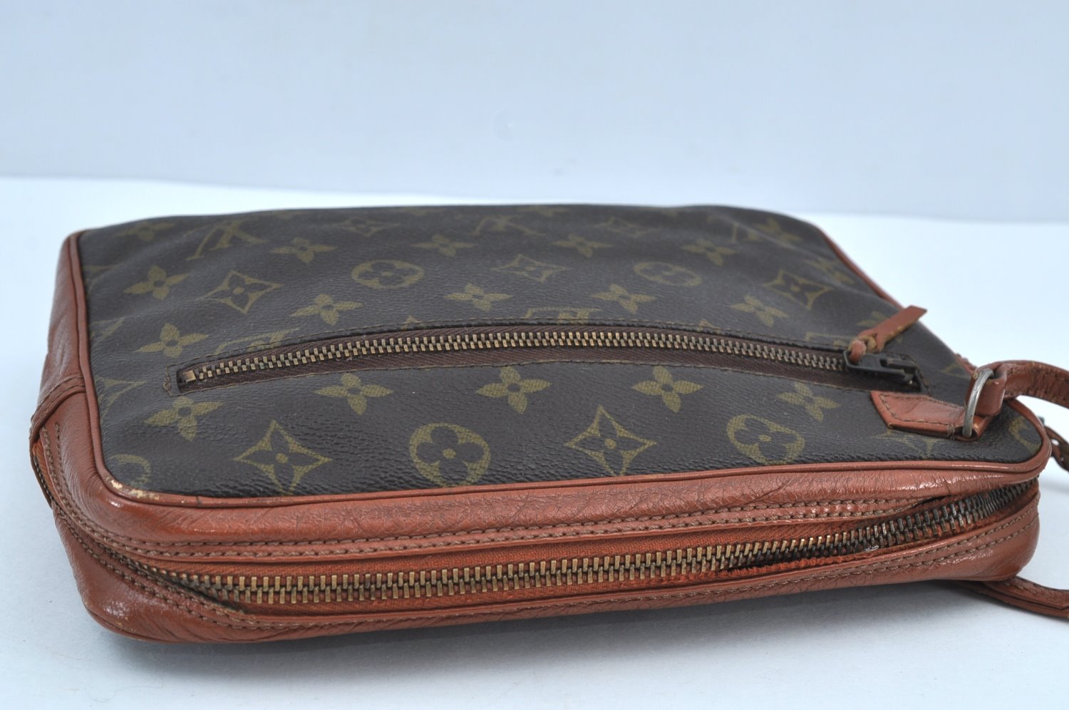 Authentic Louis Vuitton Monogram Pochette Sport Clutch Bag Old Model Junk K8985