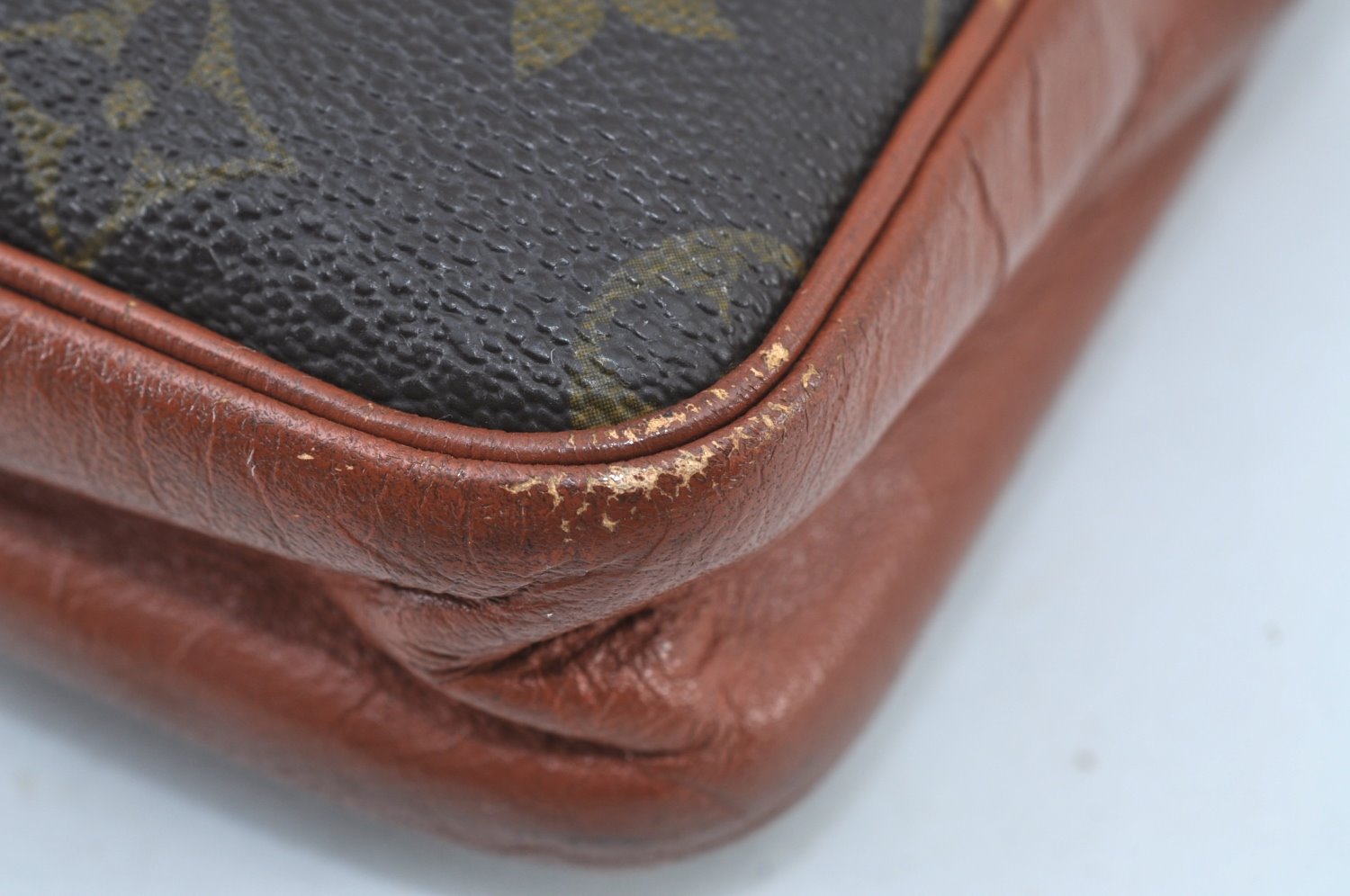 Authentic Louis Vuitton Monogram Pochette Sport Clutch Bag Old Model Junk K8985