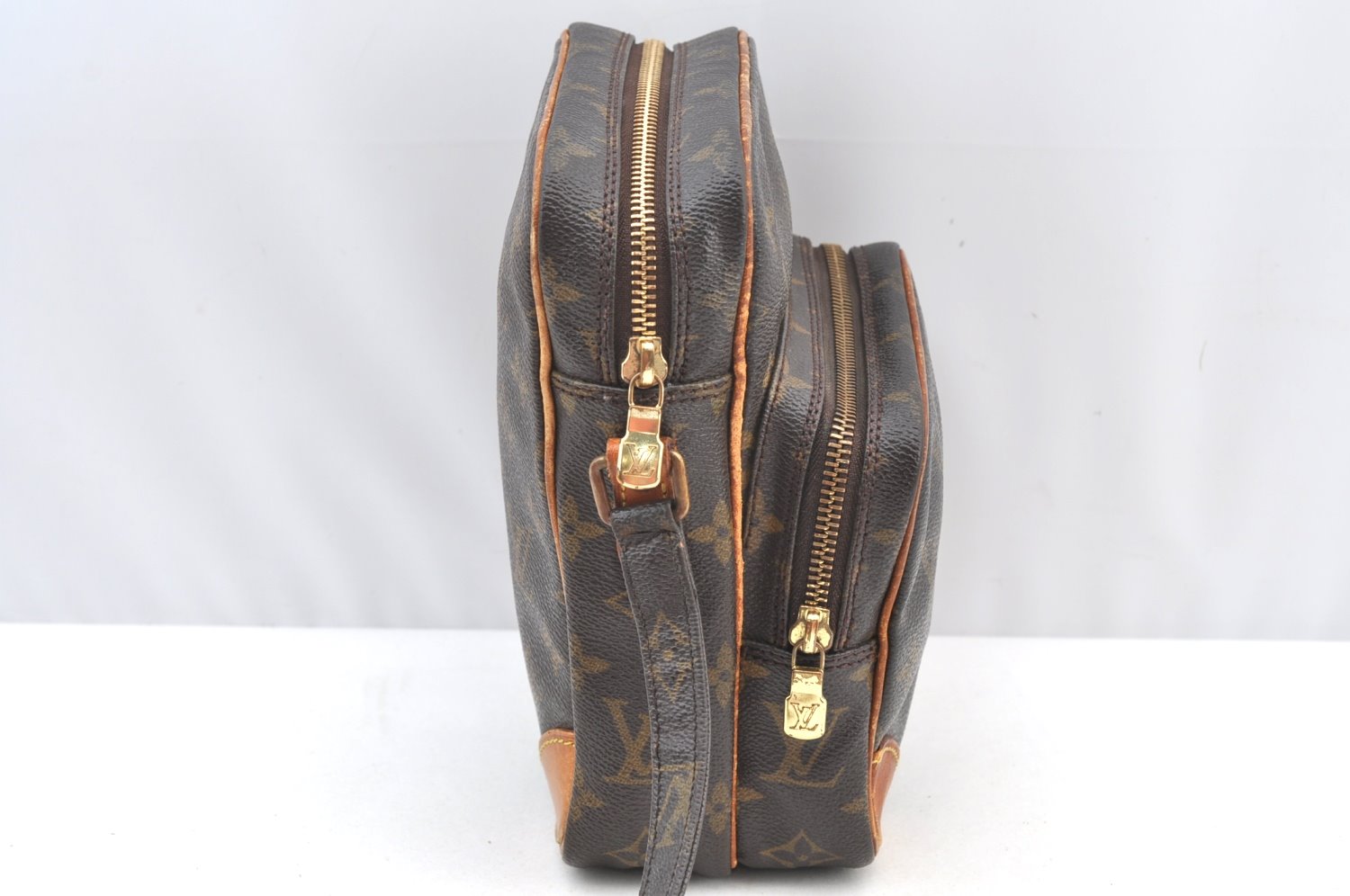 Authentic Louis Vuitton Monogram Amazone Shoulder Cross Bag M45236 LV Junk K8990