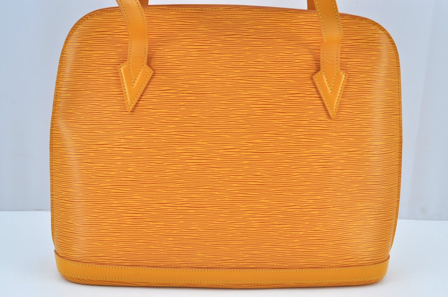 Authentic Louis Vuitton Epi Lussac Shoulder Tote Bag Yellow M52289 LV K9024