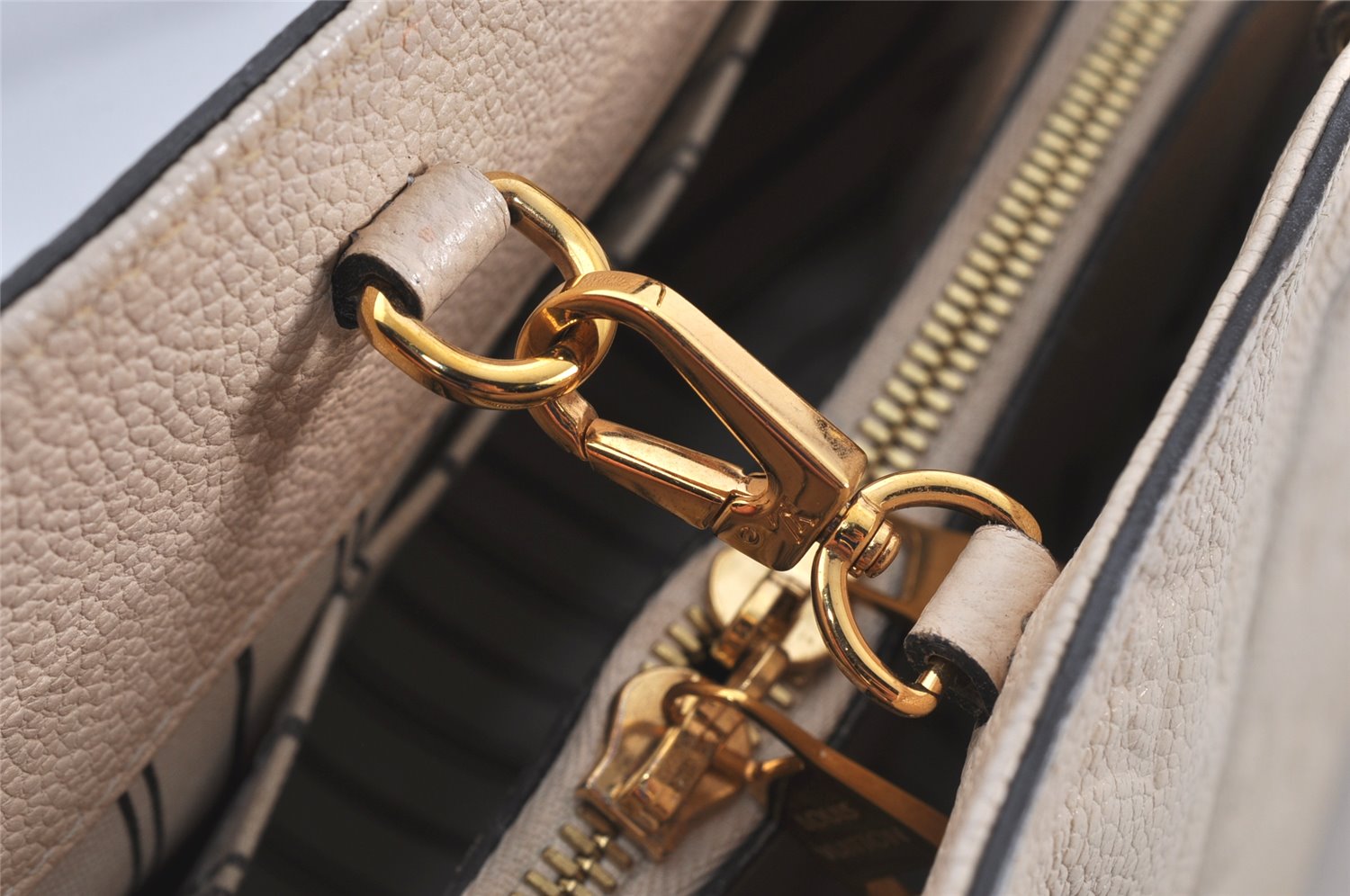 Auth Louis Vuitton Monogram Empreinte Montaigne MM 2Way Hand Bag White LV K9026