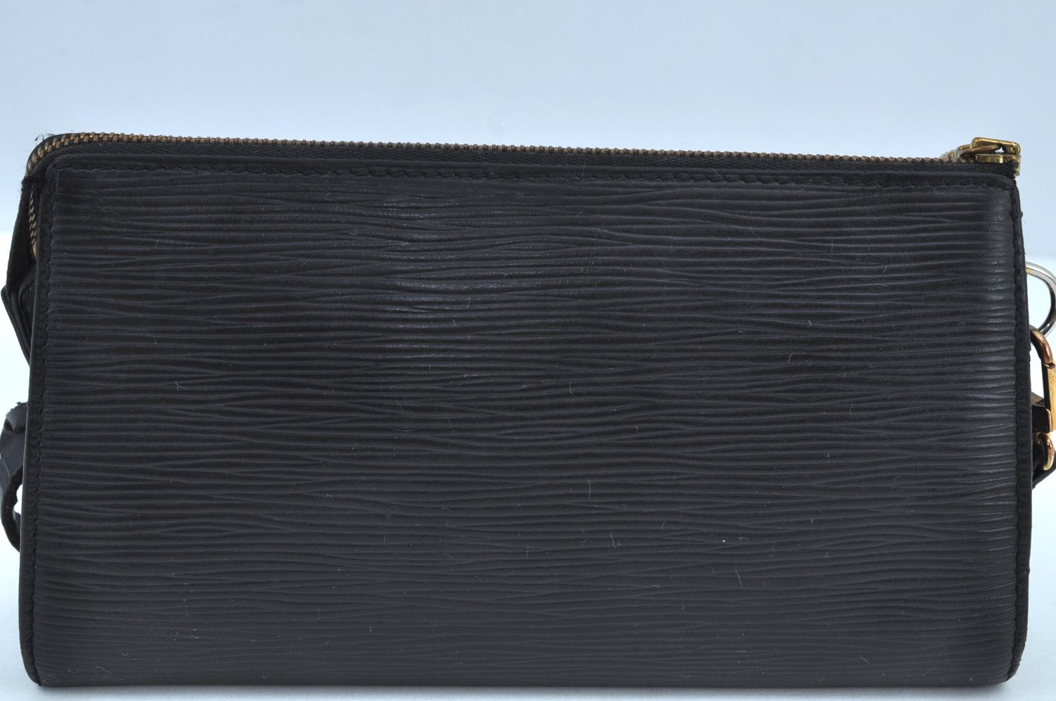 Authentic Louis Vuitton Epi Pochette Accessoires Pouch Black M52952 LV K9036