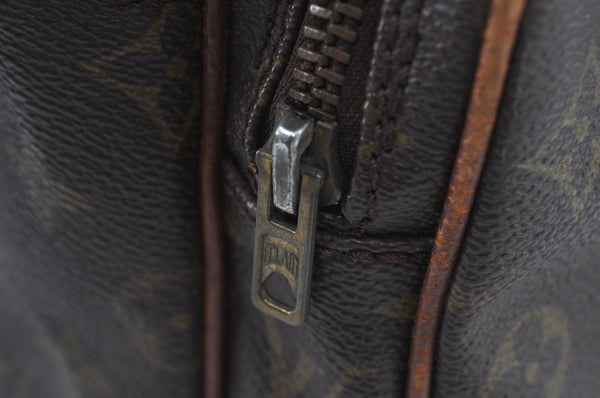 Authentic Louis Vuitton Monogram Nile Shoulder Cross Body Bag Old Model LV K9038