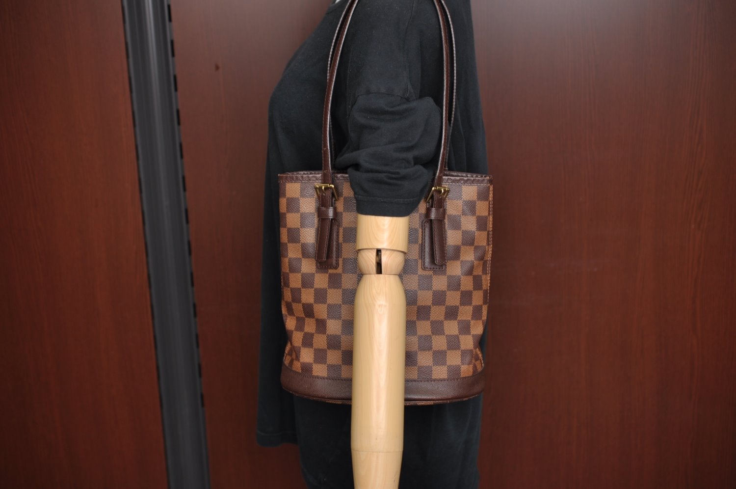 Authentic Louis Vuitton Damier Marais Bucket Shoulder Tote Bag N42240 LV K9056