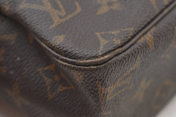 Auth Louis Vuitton Monogram Trousse Toilette 28 Clutch Hand Bag Old Model K9070