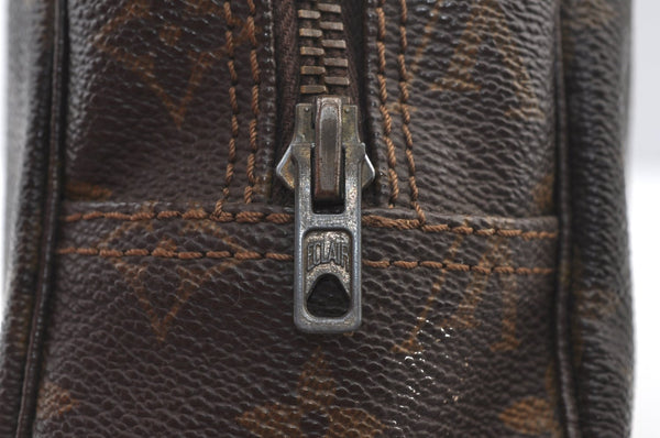 Auth Louis Vuitton Monogram Trousse Toilette 28 Clutch Hand Bag Old Model K9070