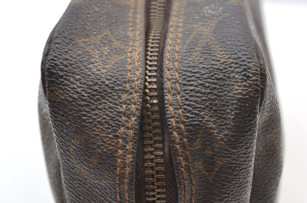 Auth Louis Vuitton Monogram Trousse Toilette 28 Clutch Hand Bag Old Model K9070