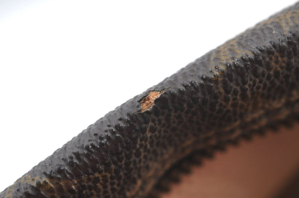 Auth Louis Vuitton Monogram Trousse Toilette 28 Clutch Hand Bag Old Model K9070