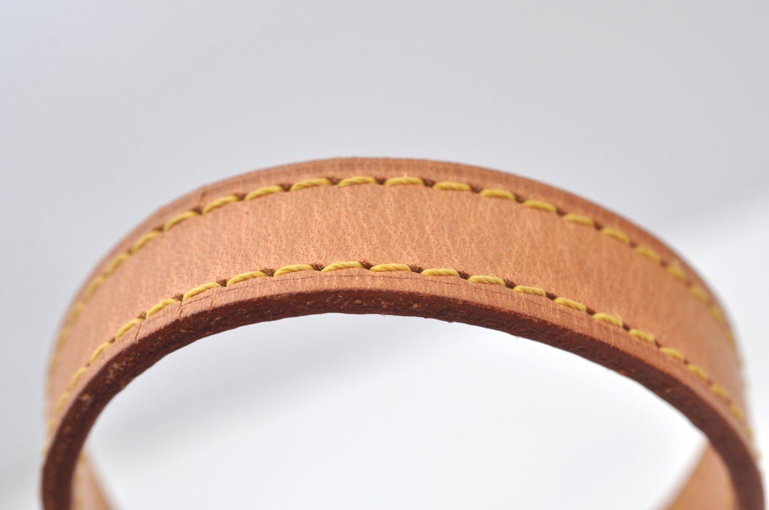 Authentic Louis Vuitton Leather Shoulder Strap For Bucket PM 27.6