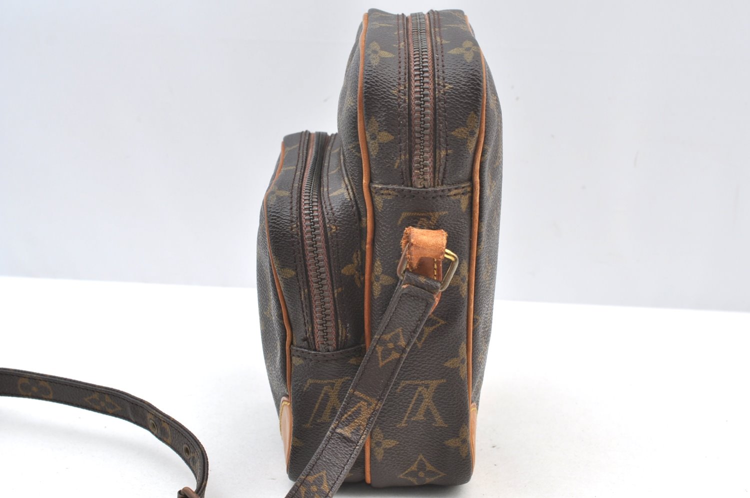 Authentic Louis Vuitton Monogram Amazone Shoulder Cross Bag M45236 LV Junk K9097