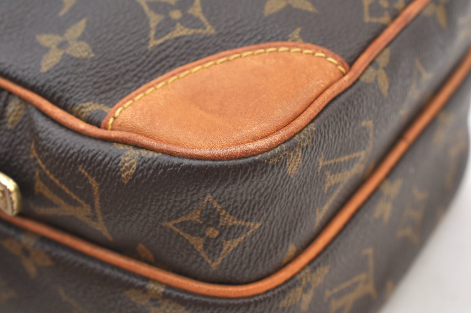 Authentic Louis Vuitton Monogram Amazone Shoulder Cross Bag M45236 LV Junk K9097