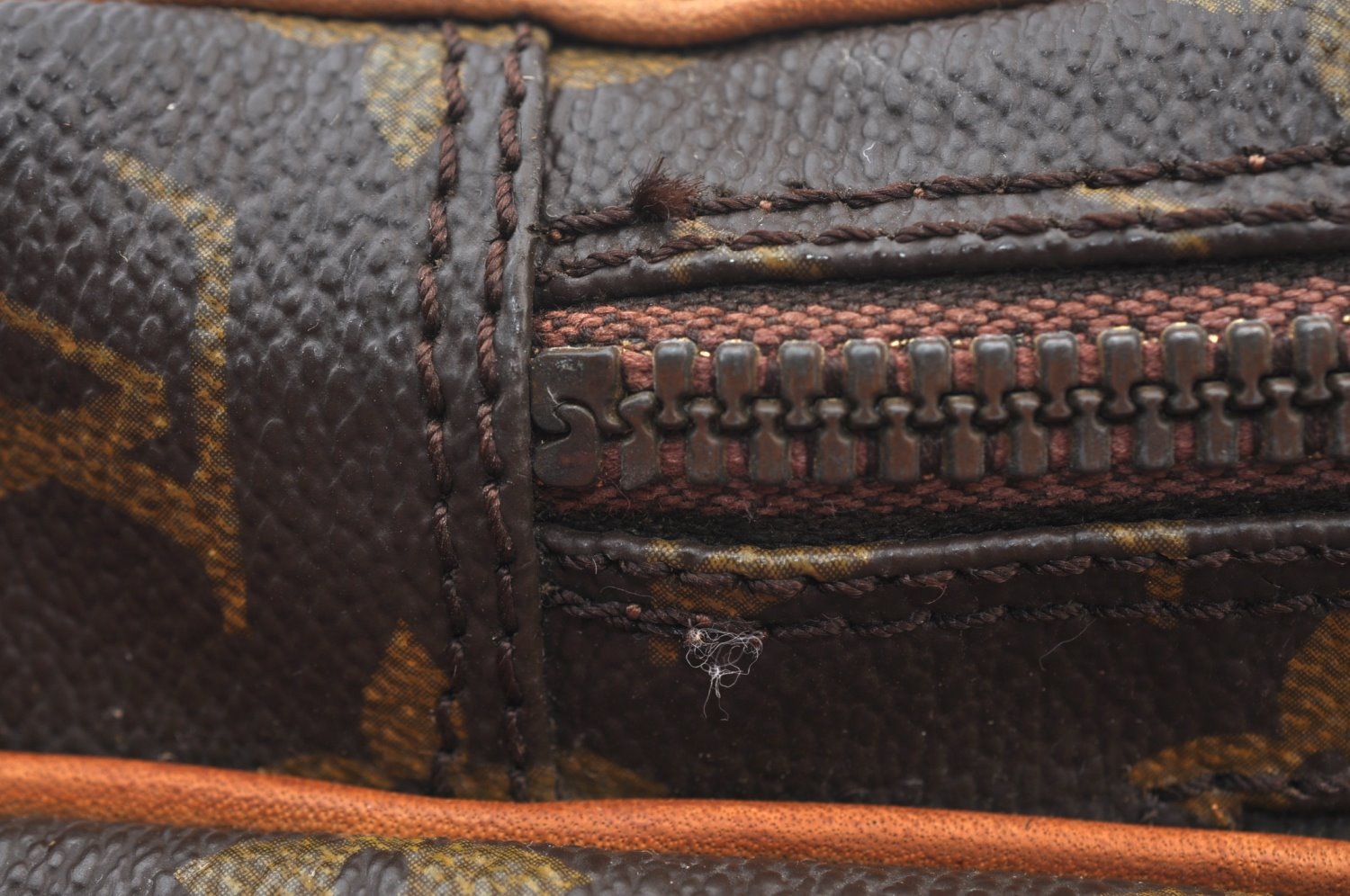 Authentic Louis Vuitton Monogram Amazone Shoulder Cross Bag M45236 LV Junk K9097