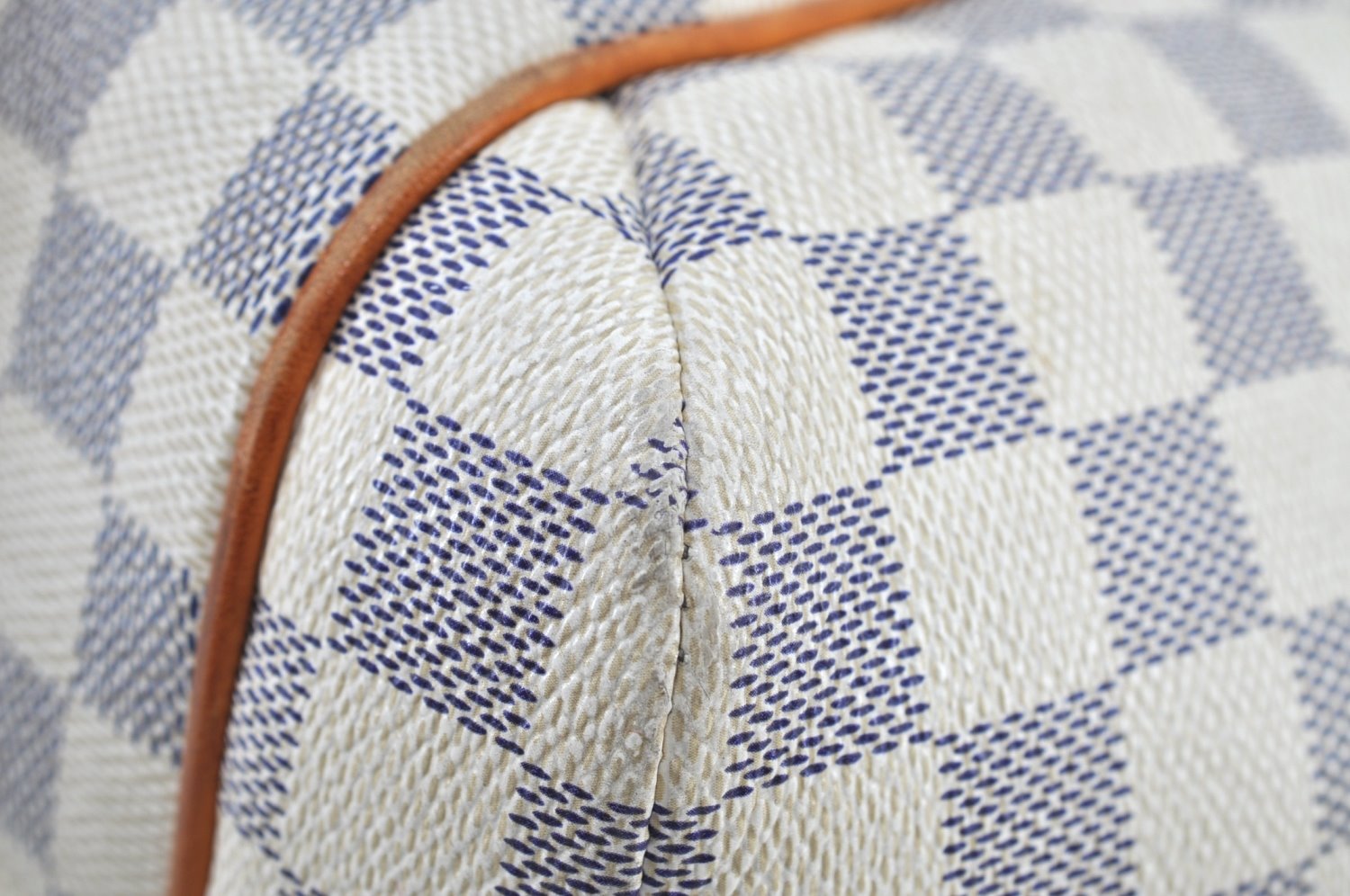Authentic Louis Vuitton Damier Azur Totally PM Tote Bag White N41280 LV K9099